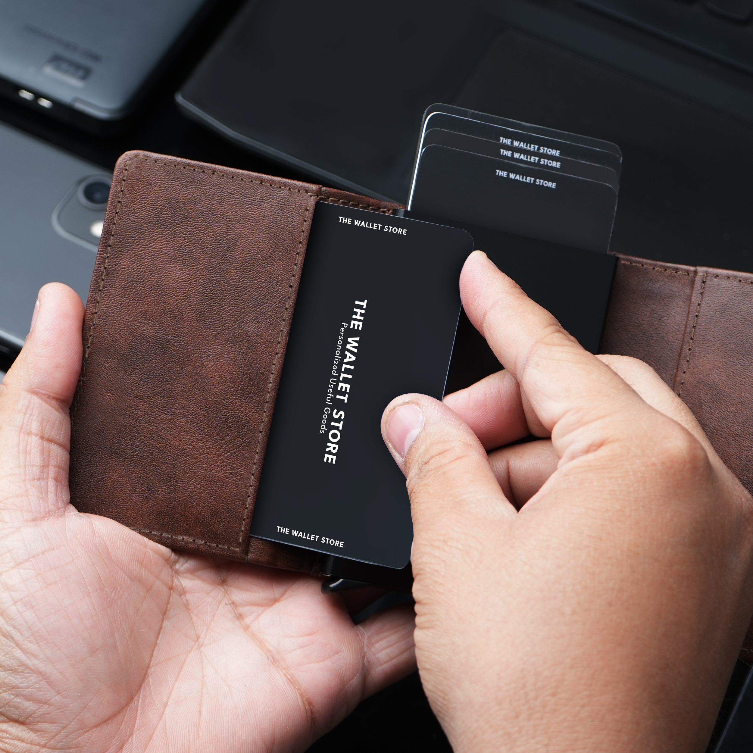 Maverick RFID Protected Wallet Cardholder - brown