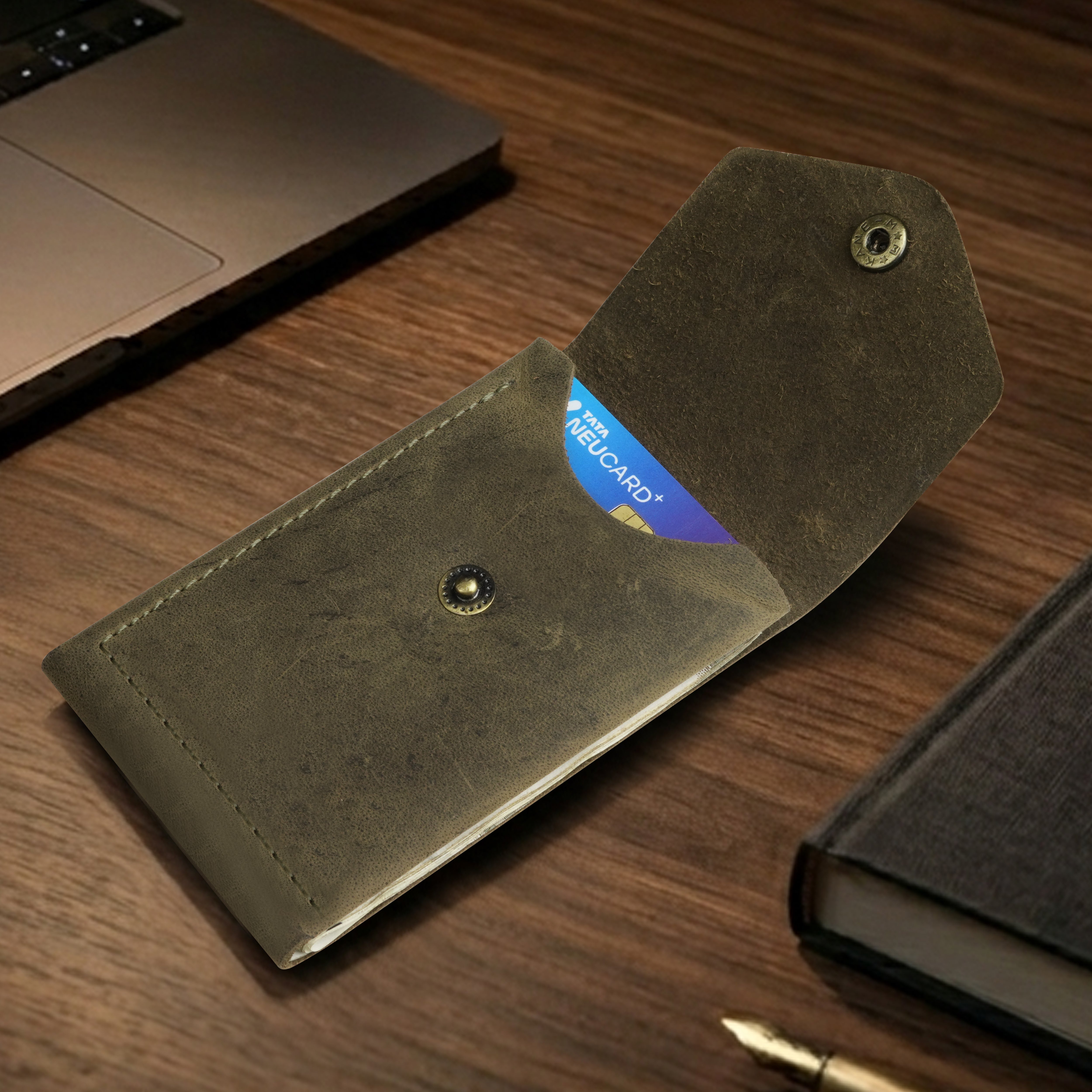 Flip 2.0 Genuine Leather Wallet - Green