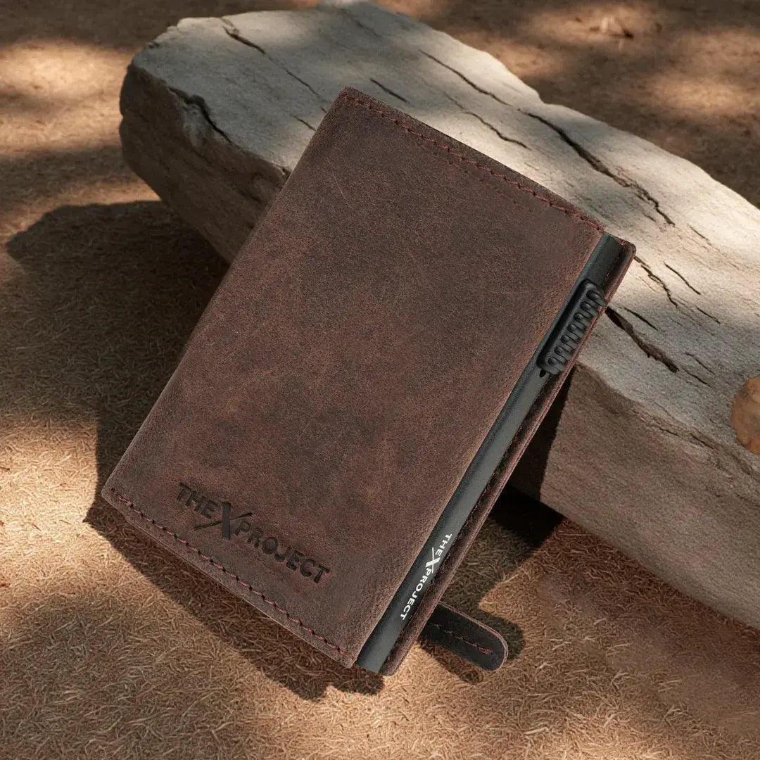 Premium Wildlife Series RFID-Protected Genuine Leather Wallet
