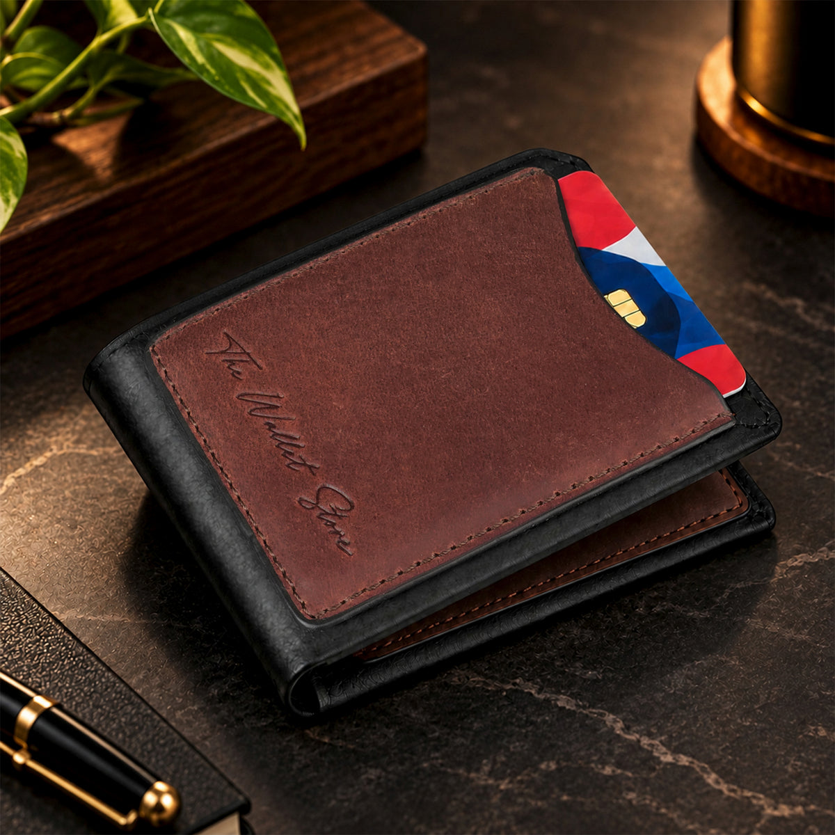 Hunter Dual-Tone Leather Men's Wallet with Magnetic Closure - Brown