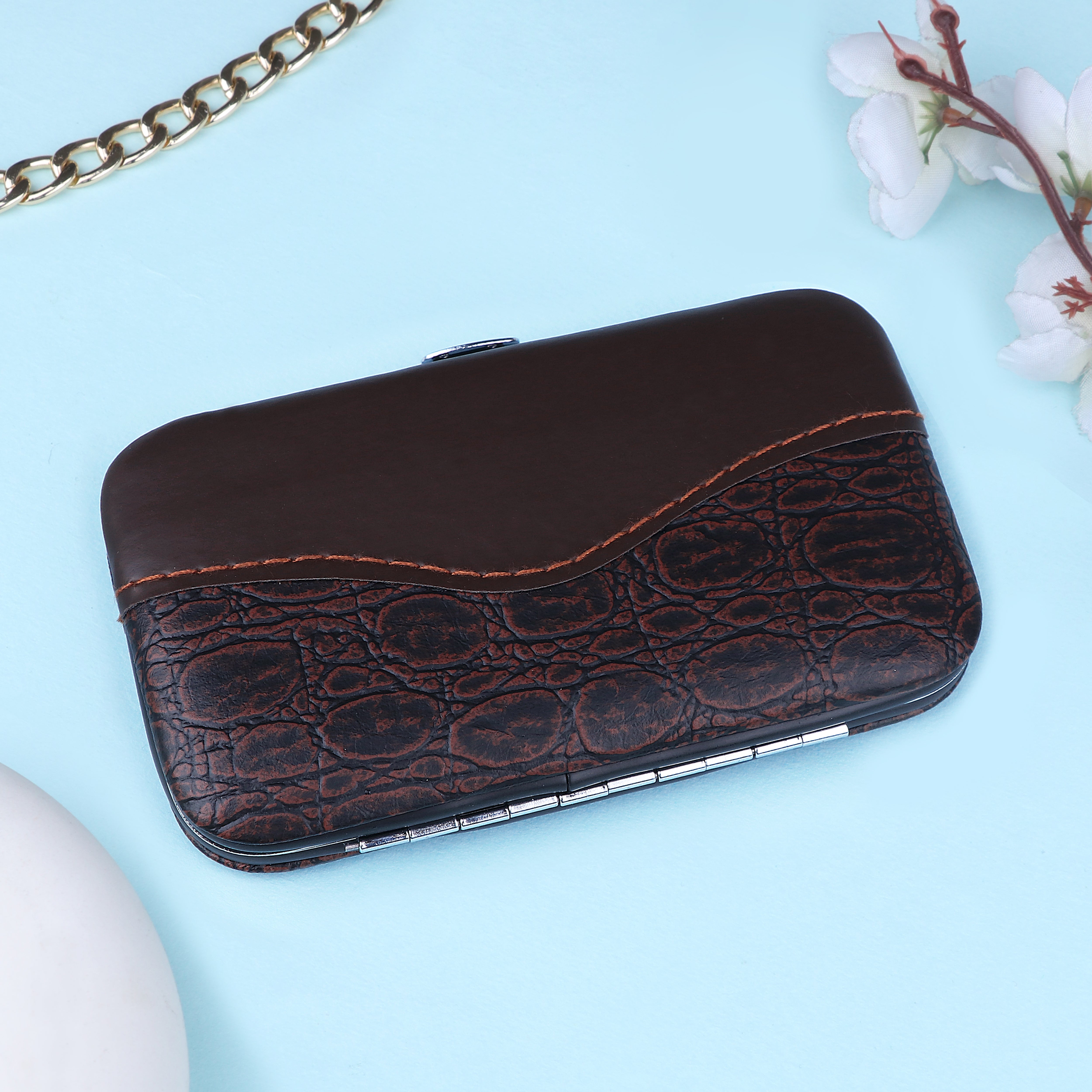 Premium Manicure Kit in Leatherette Case