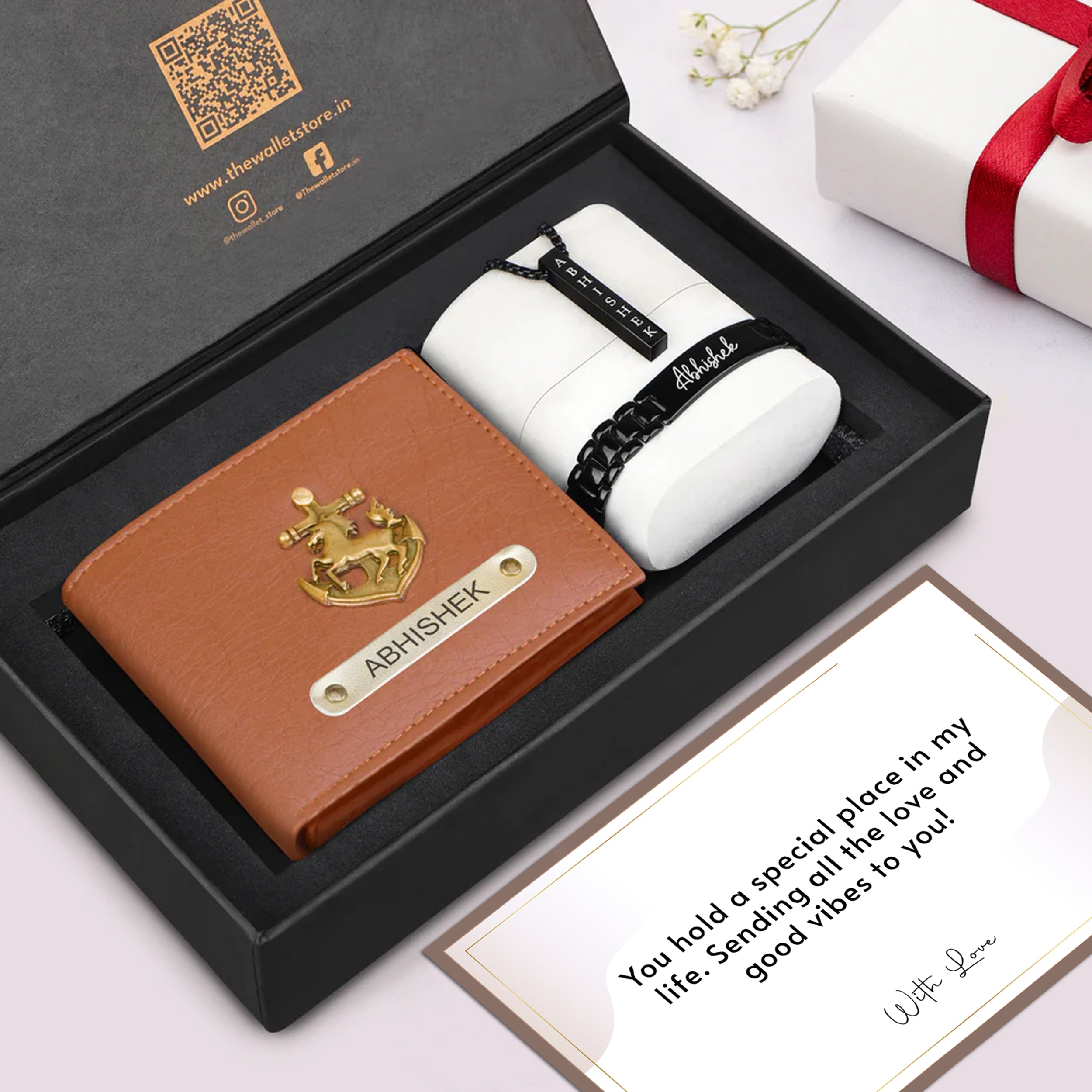 Personalized Modern Man Wallet, Necklace & Bracelet Gift Set