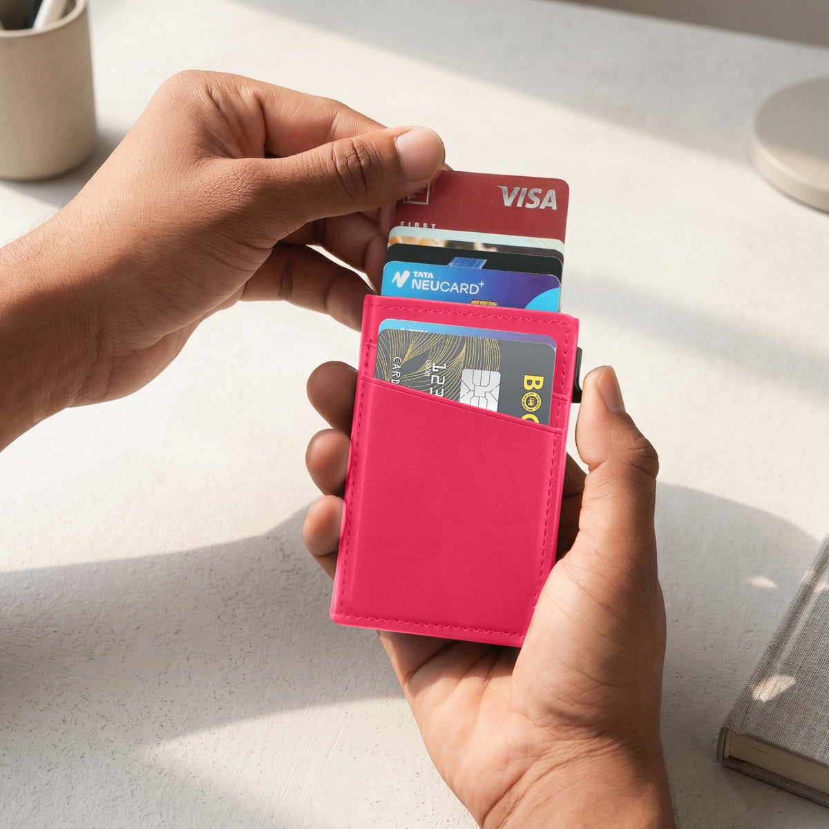 Aero Vault RFID Protected Pop-Up Cardholder - Red