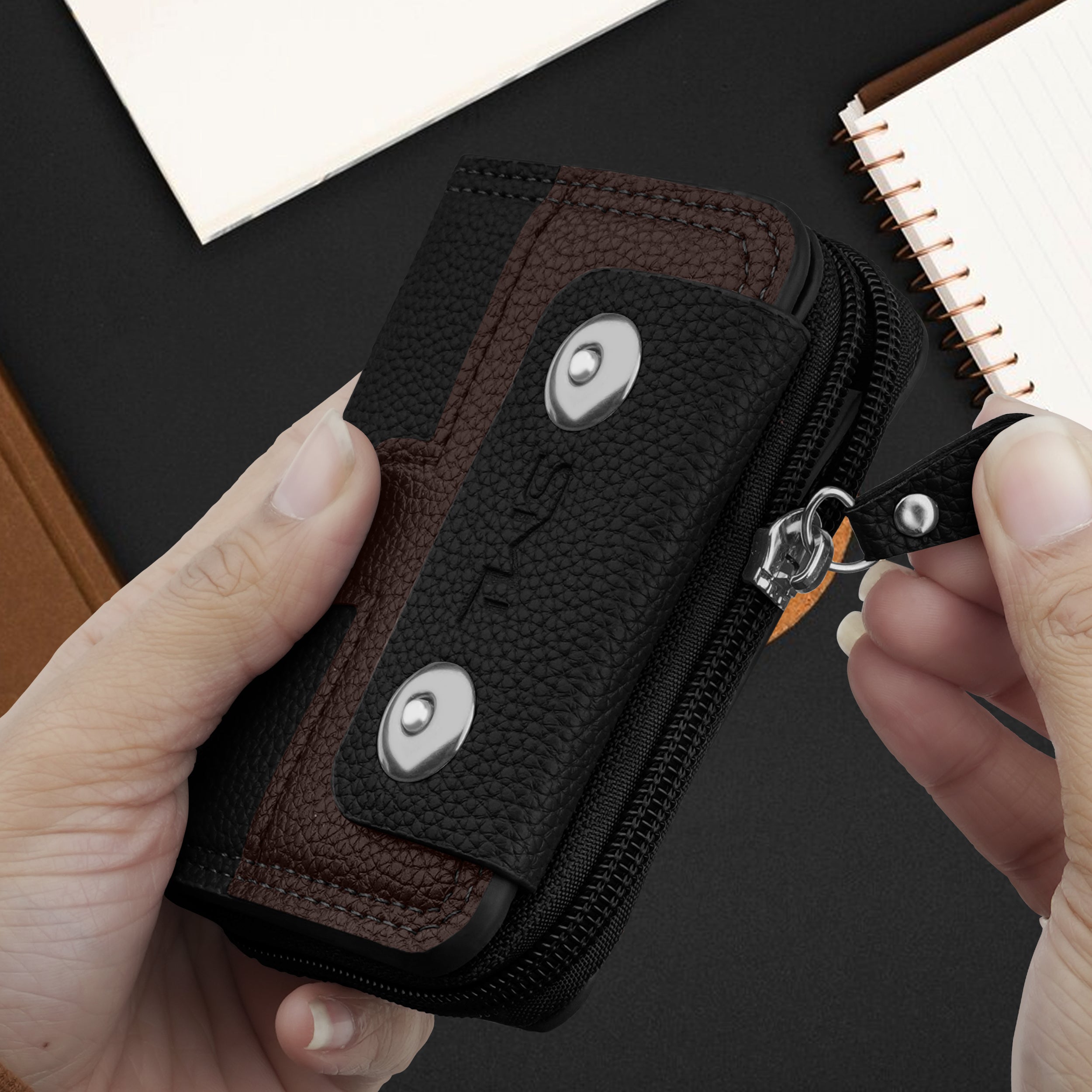 Bolt Lock Dual-Tone Wallet Cardholder