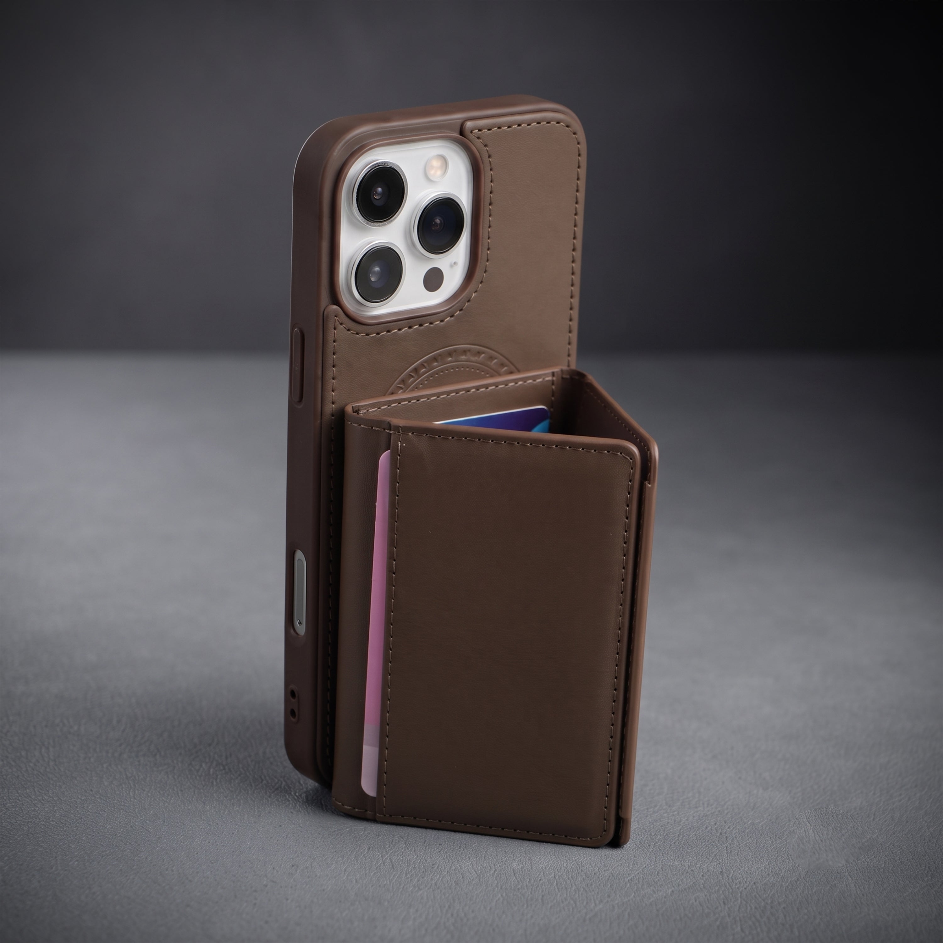 iPhone 16 Pro Max Magnetic Case with Detachable Cardholder - Brown