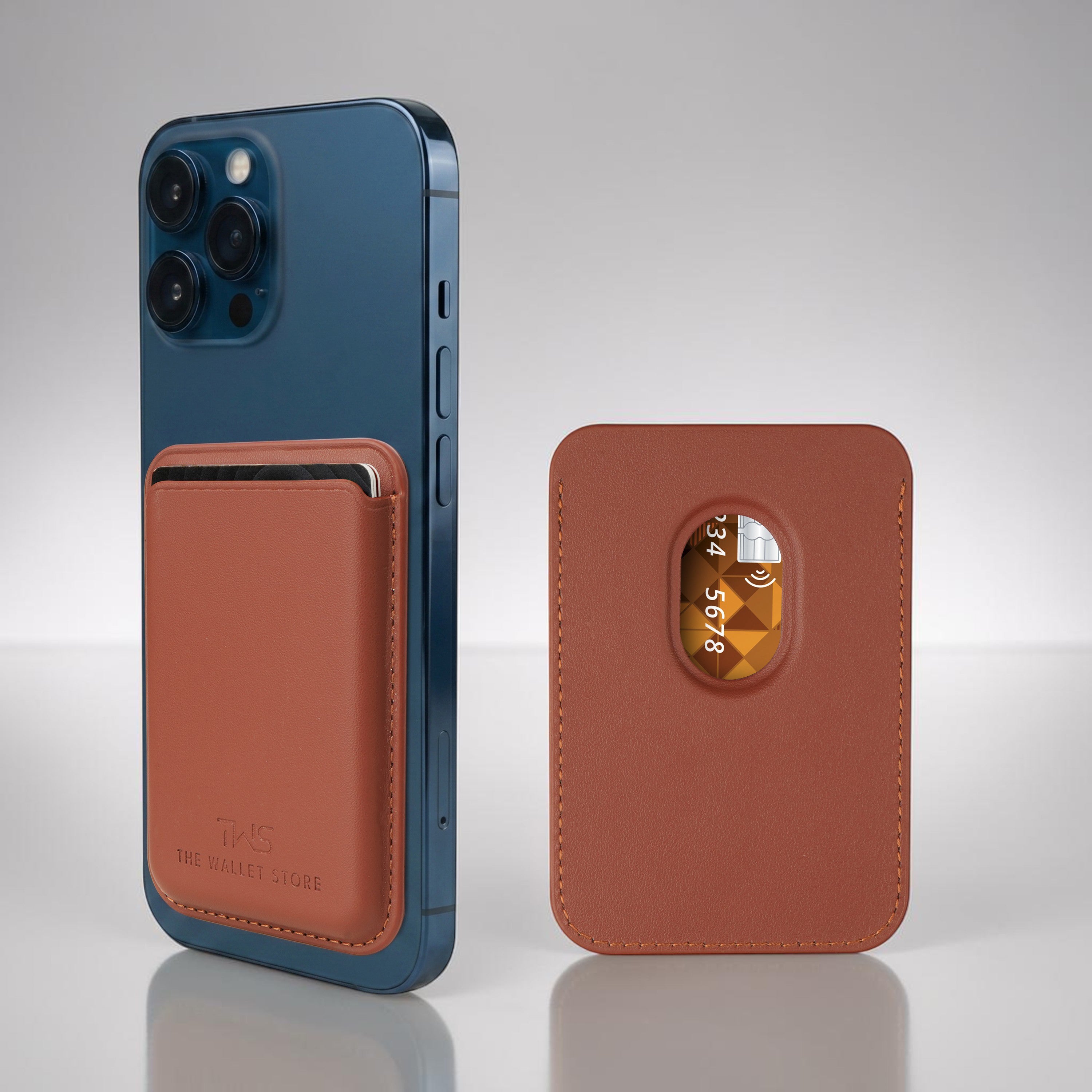 Atom MagSafe Leather Cardholder - Brown