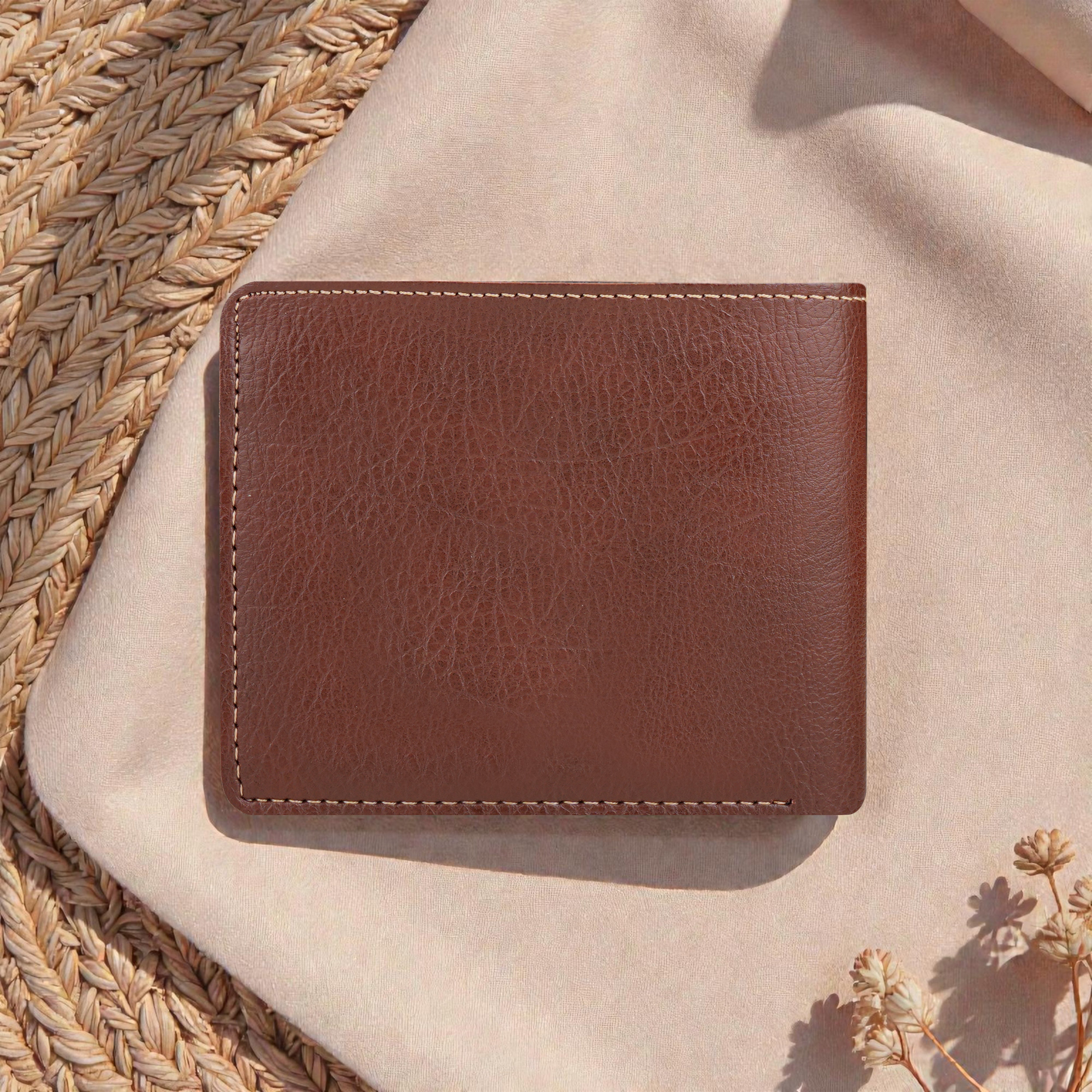 Urbanoir Personalized Bi-Fold Wallet With Name & Charm