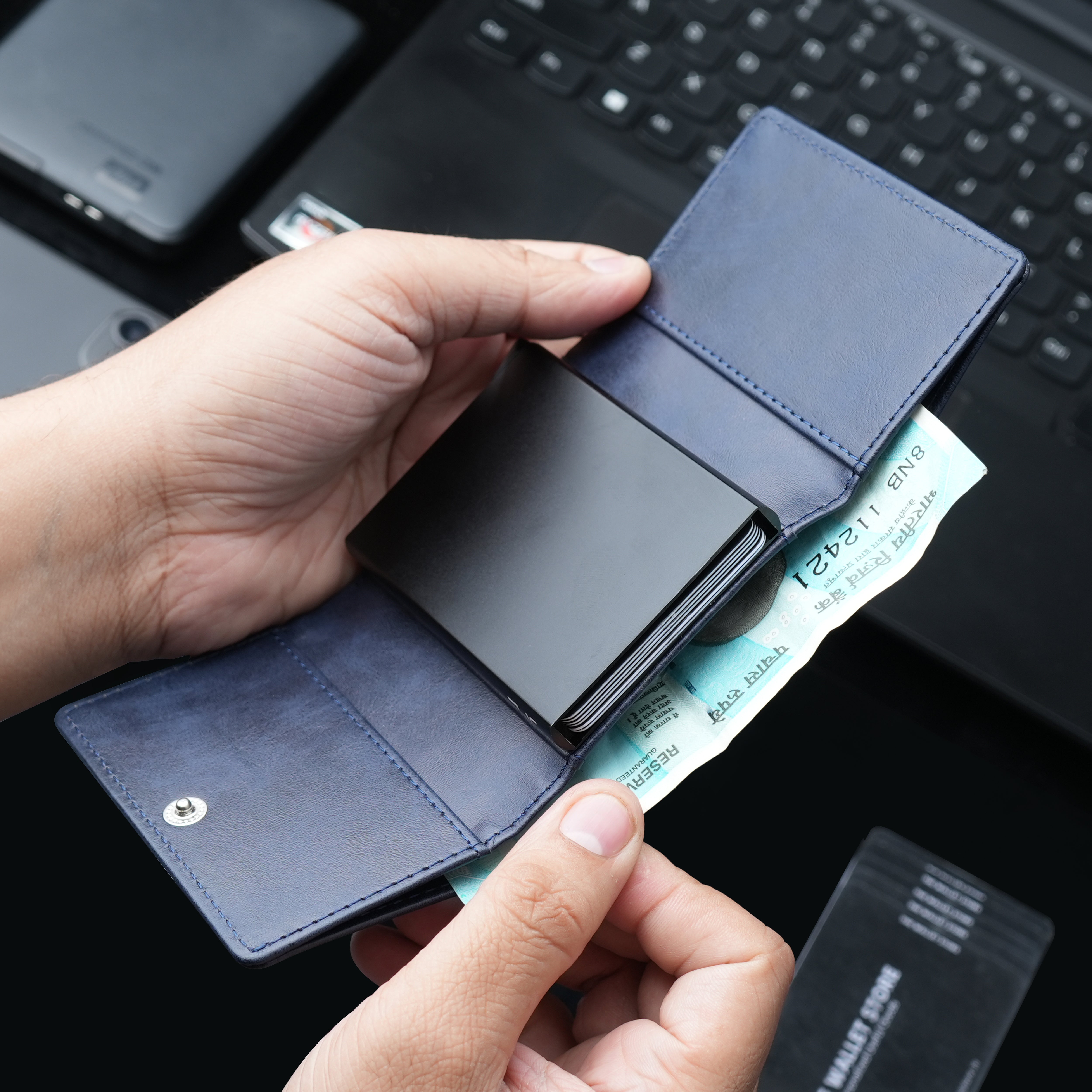 Maverick RFID Protected Wallet Cardholder - Blue