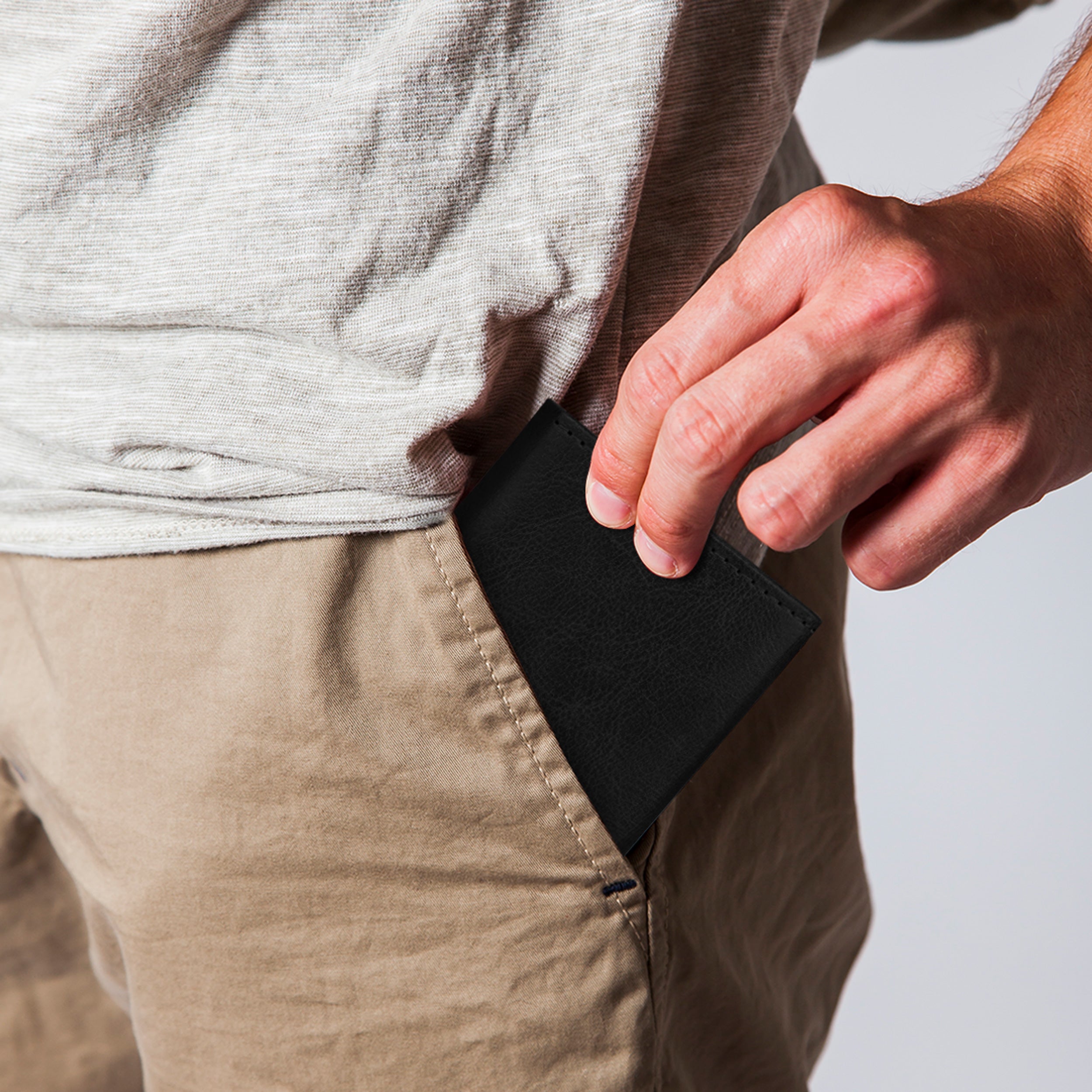 Cipher RFID-Protected Wallet With Detachable Cardholder - Black