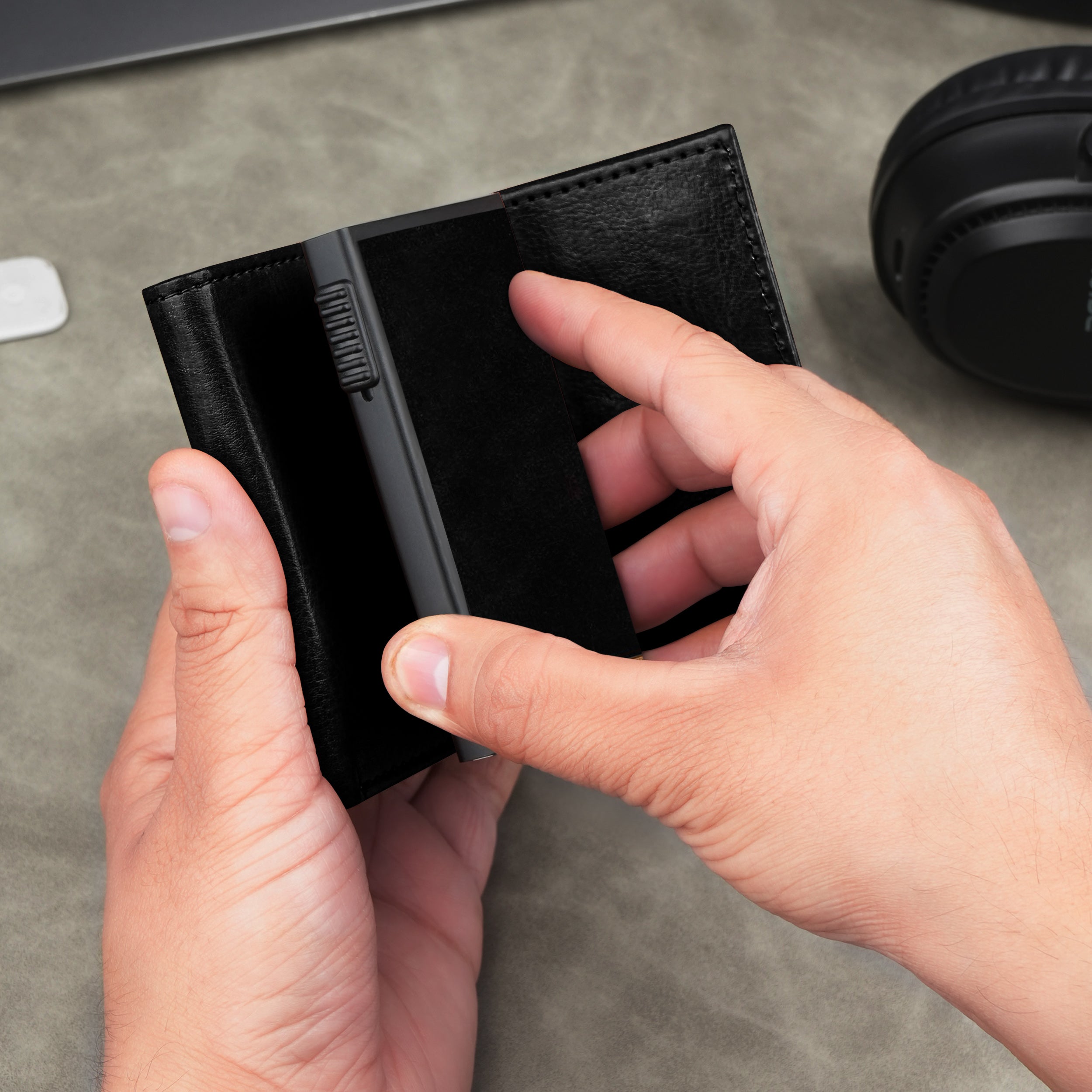 Cipher RFID-Protected Wallet With Detachable Cardholder - Black