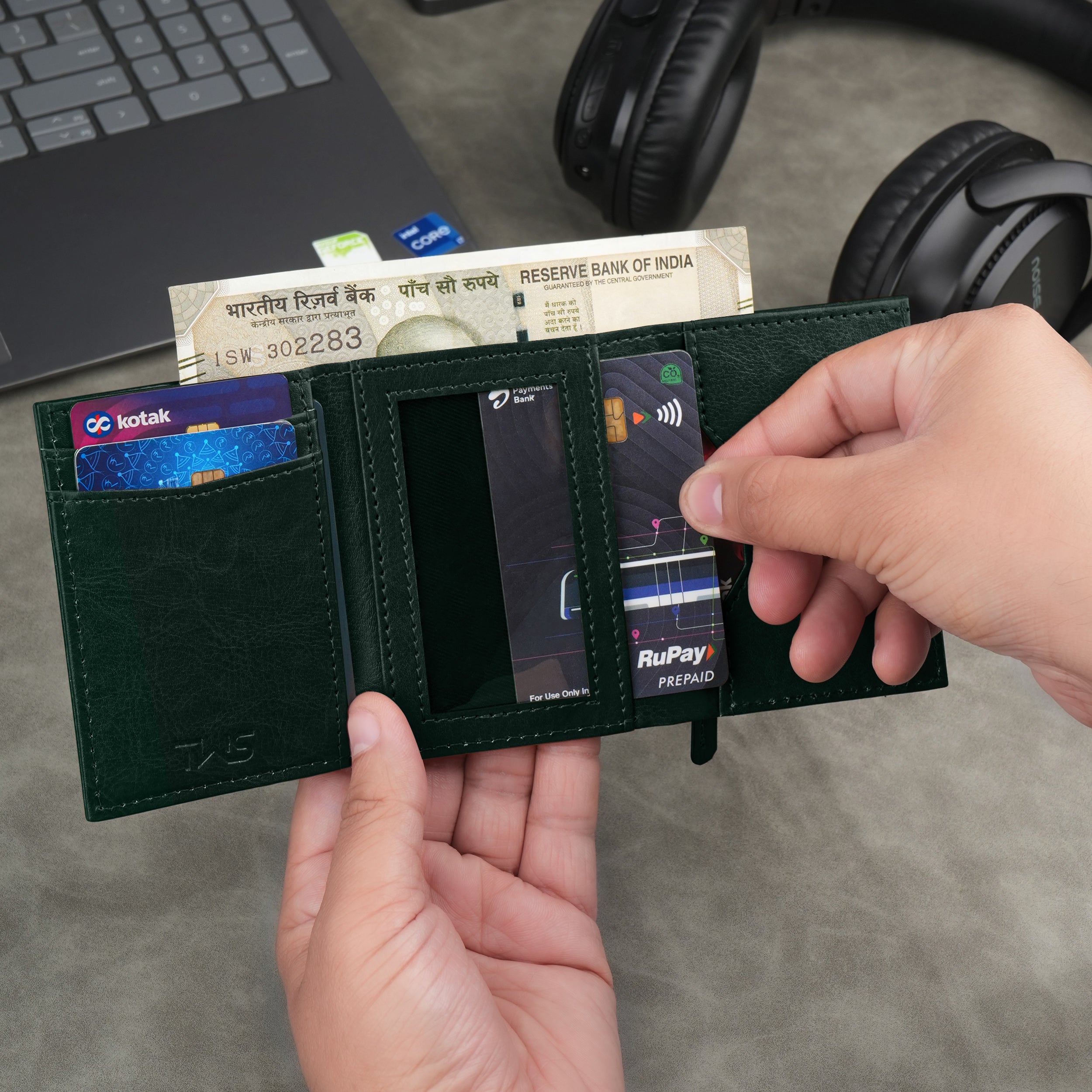 Cipher RFID-Protected Wallet With Detachable Cardholder - Green
