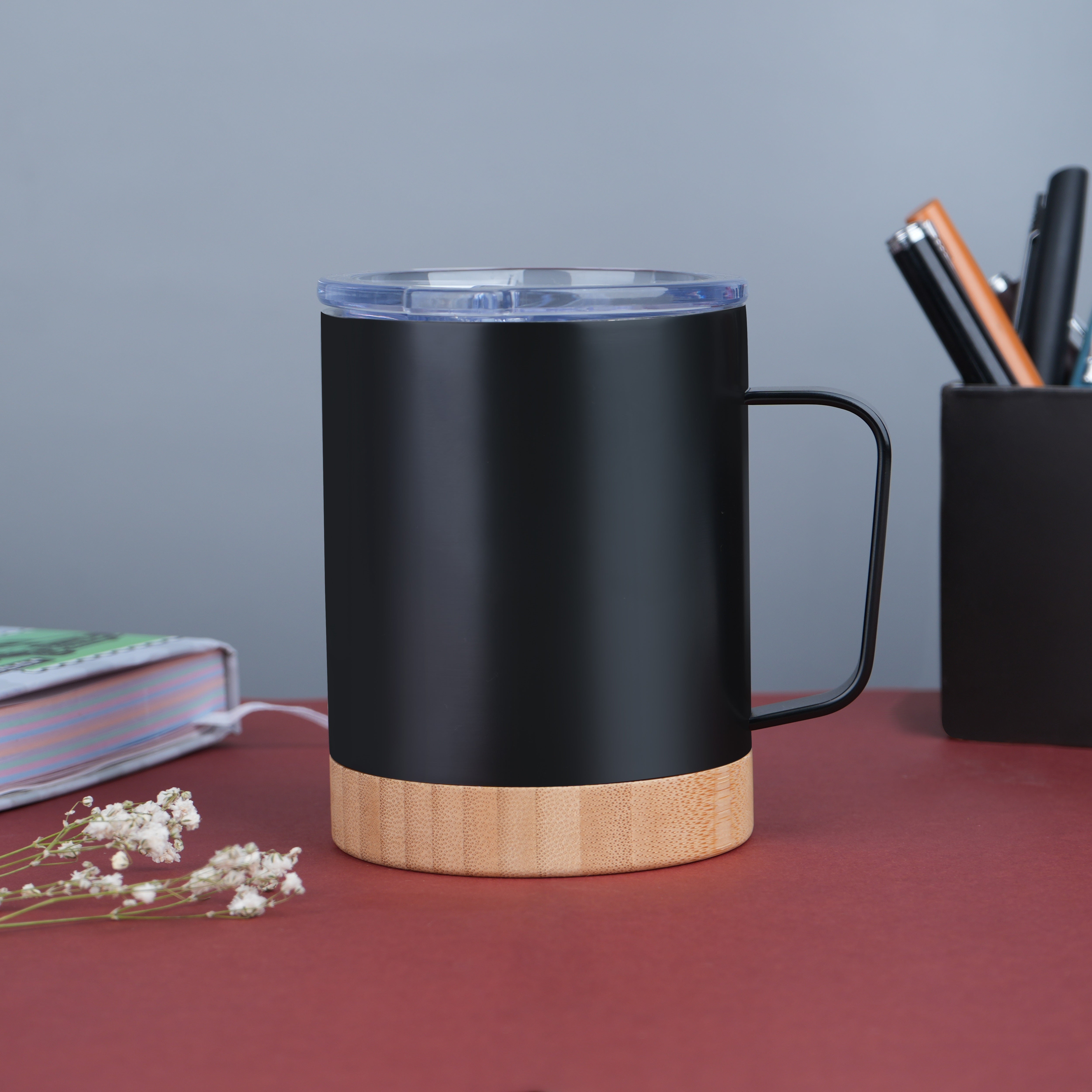 Stainless Steel Vacuum Insulated Coffee Mug With Bamboo Base