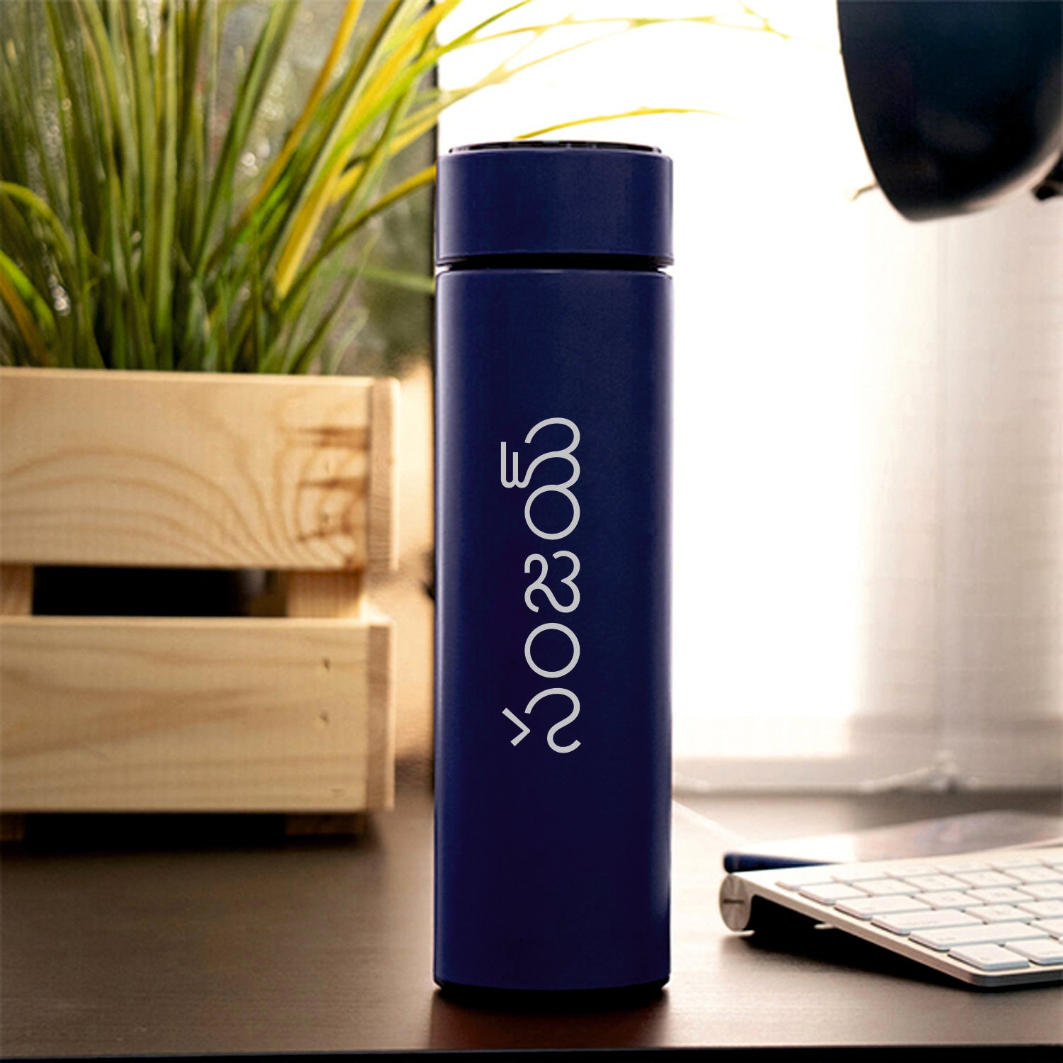 Personalized Temperature Bottle With Smart Display | Blue