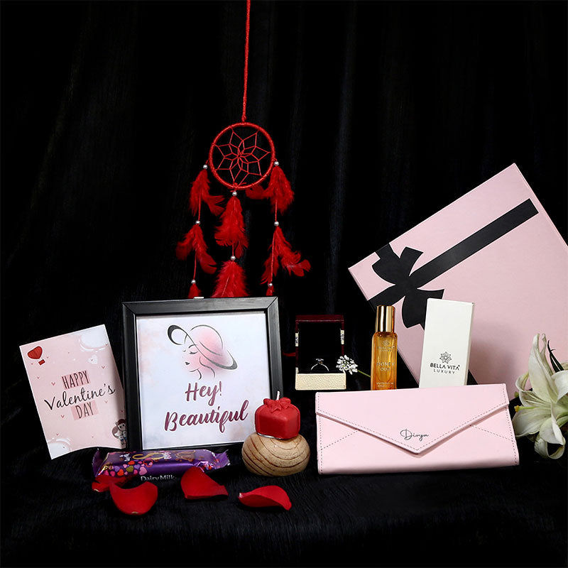 Personalized 7-Day 7-Utility Gift Hamper For Women
