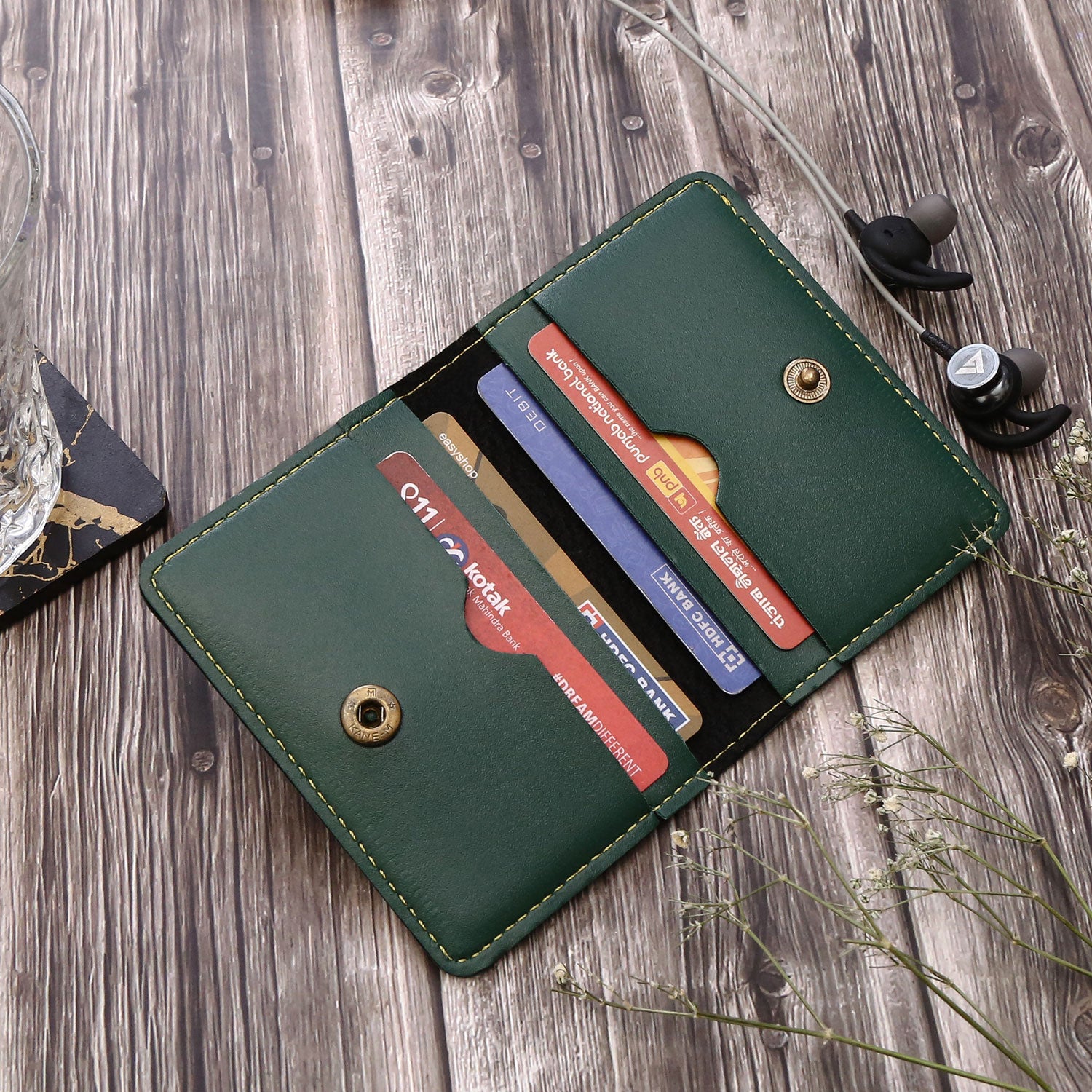 Personalized Card Holder With Name & Charm - Green