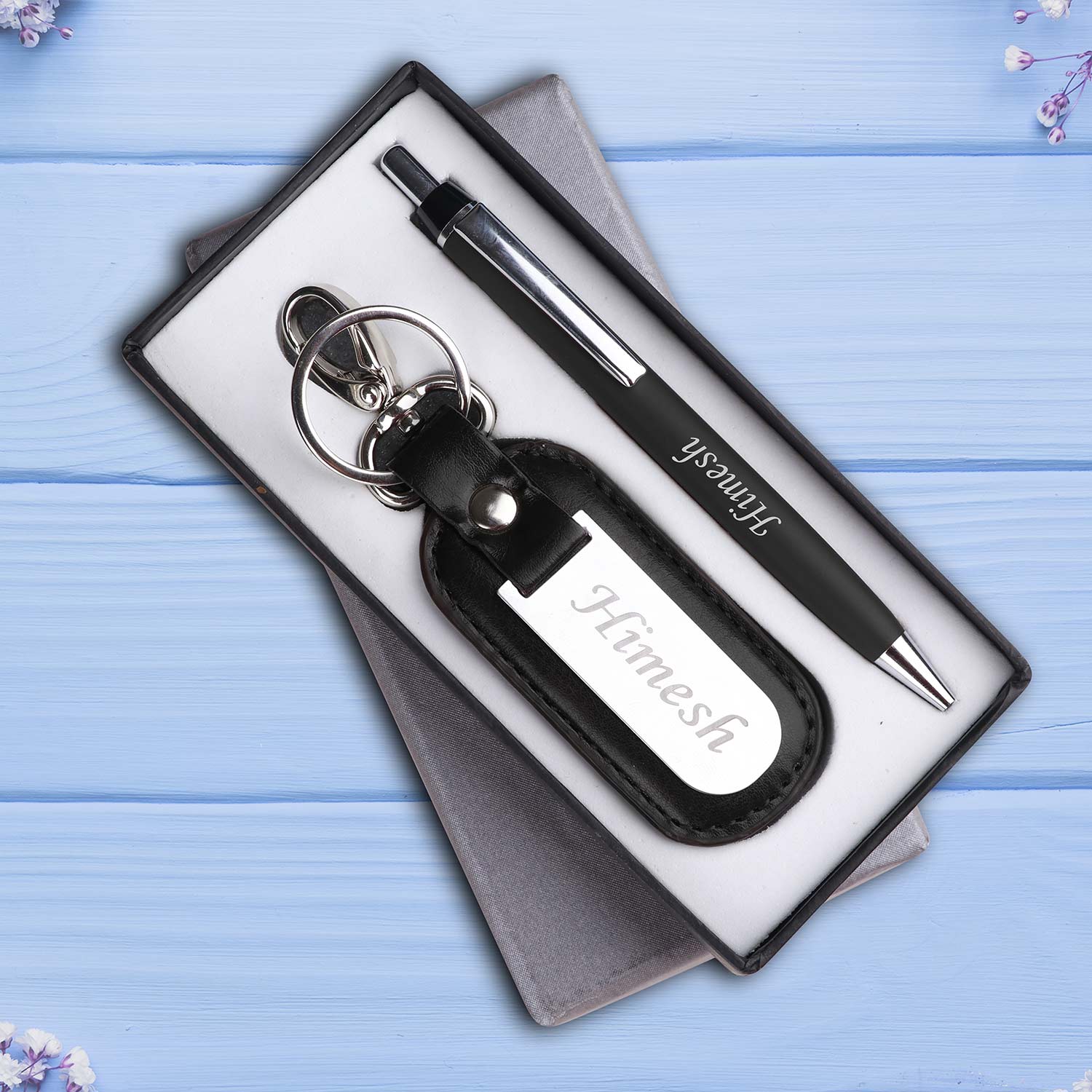 Personalized Pen & Keychain Gift Set