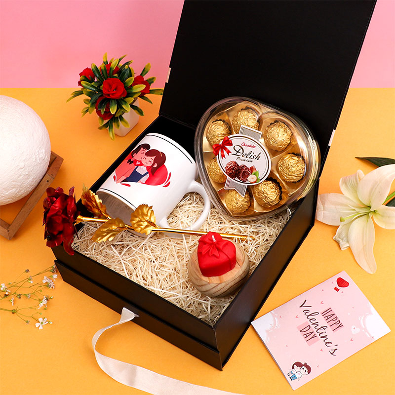 The Party Gift Hamper