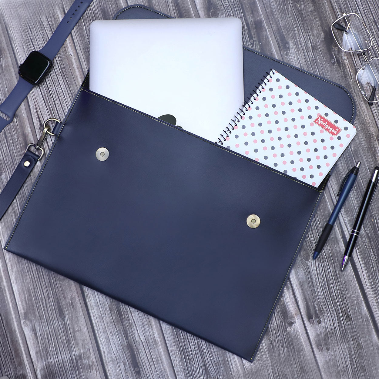Personalized Laptop Sleeve With Name & Charm - Blue
