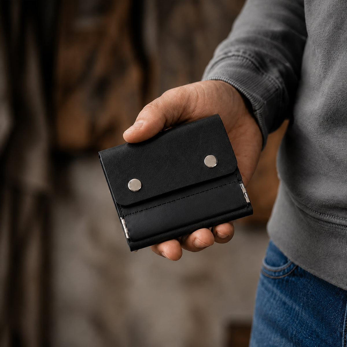 ClickKiss Minimalist Genuine Leather Wallet - Black