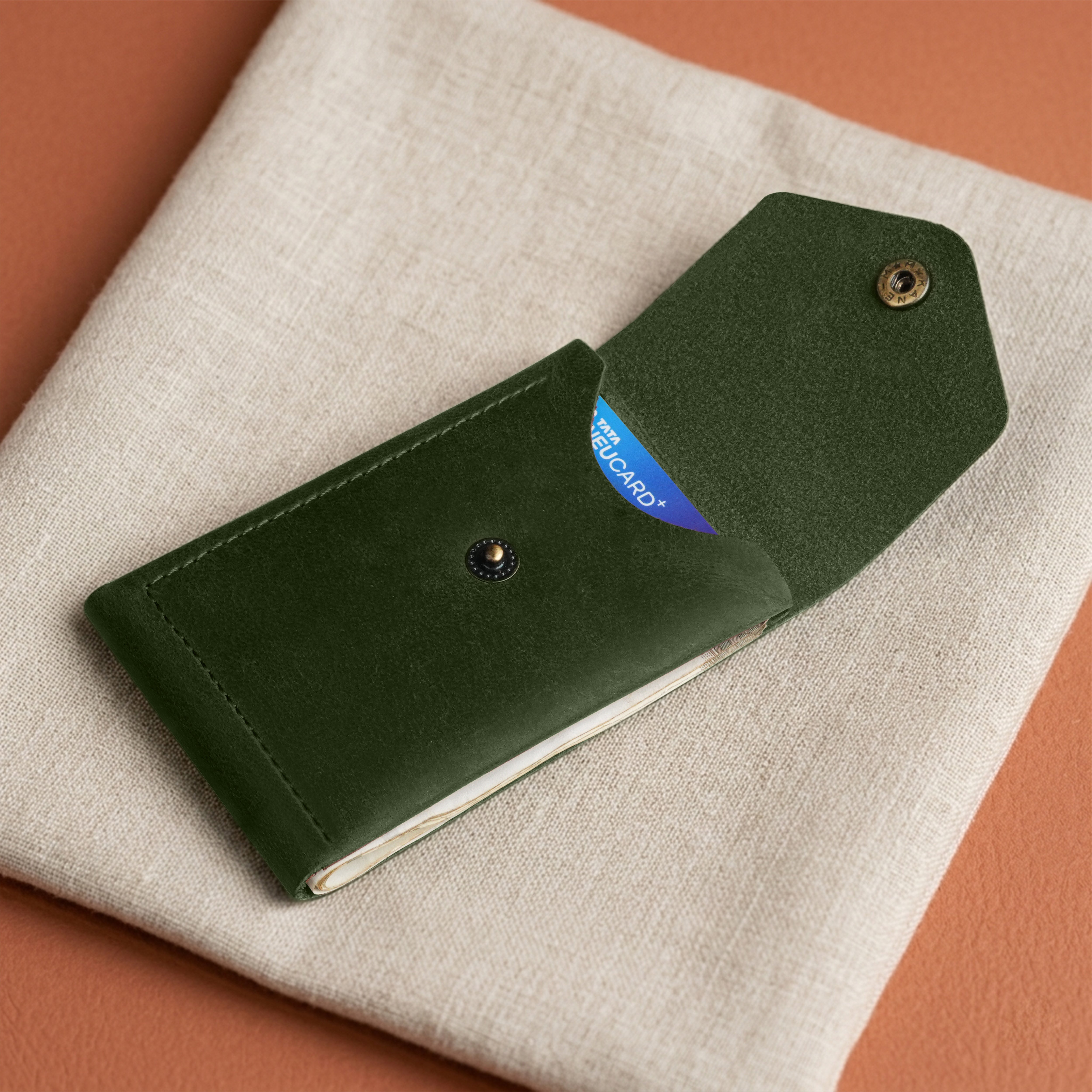 Flip 2.0 Genuine Leather Wallet - Dark Green