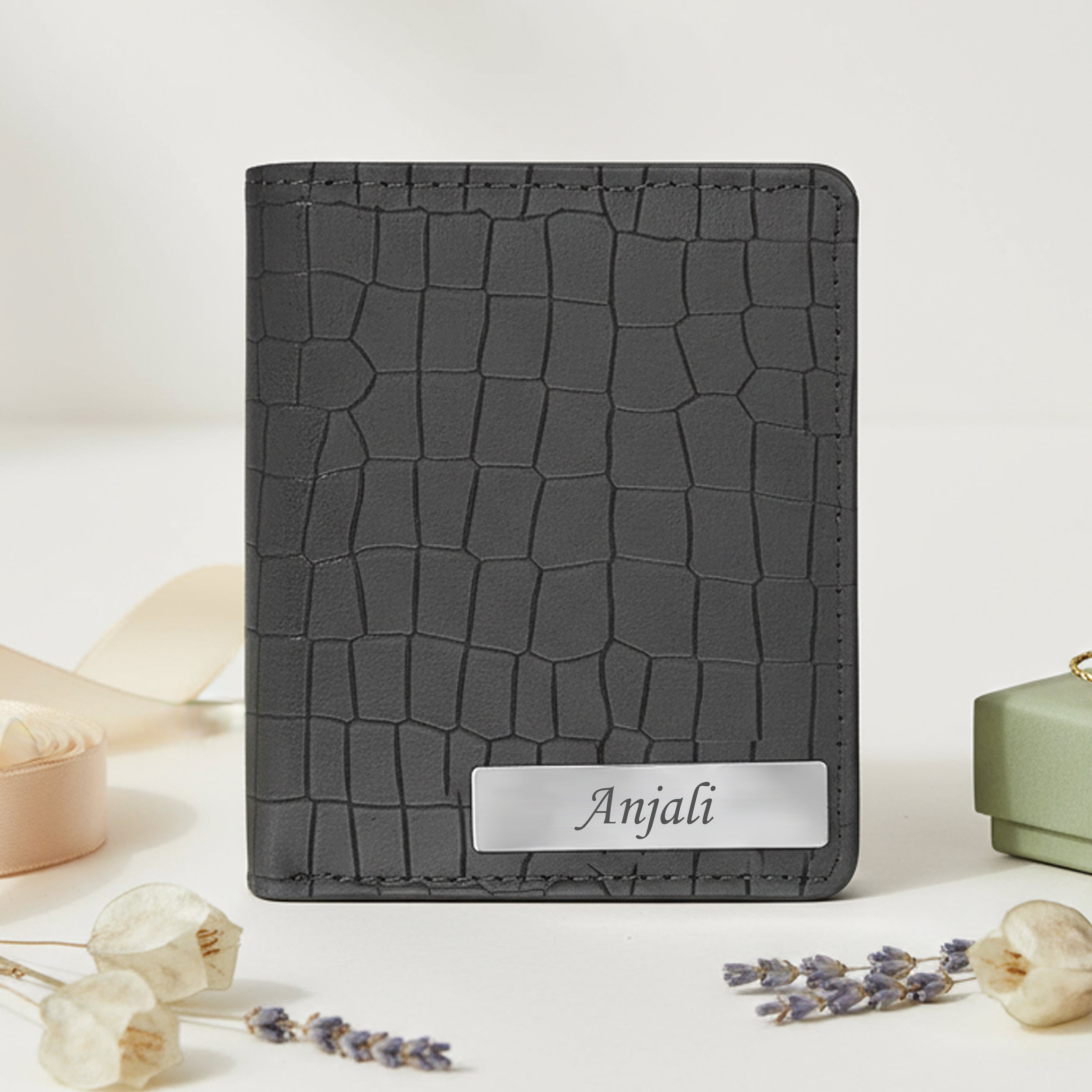 Personalized Croco Design Cardholder With Name - Grey
