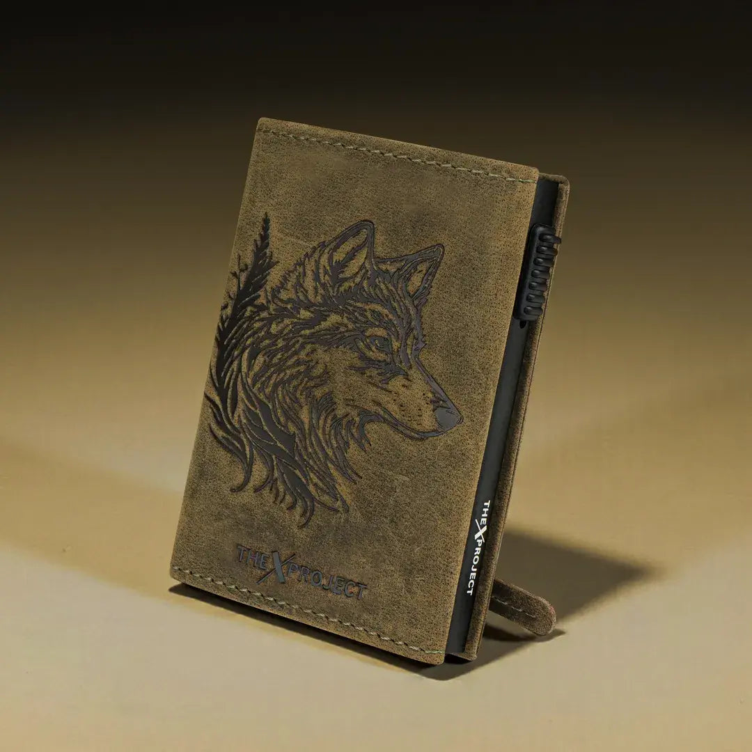 Premium Wildlife Series RFID-Protected Genuine Leather Wallet