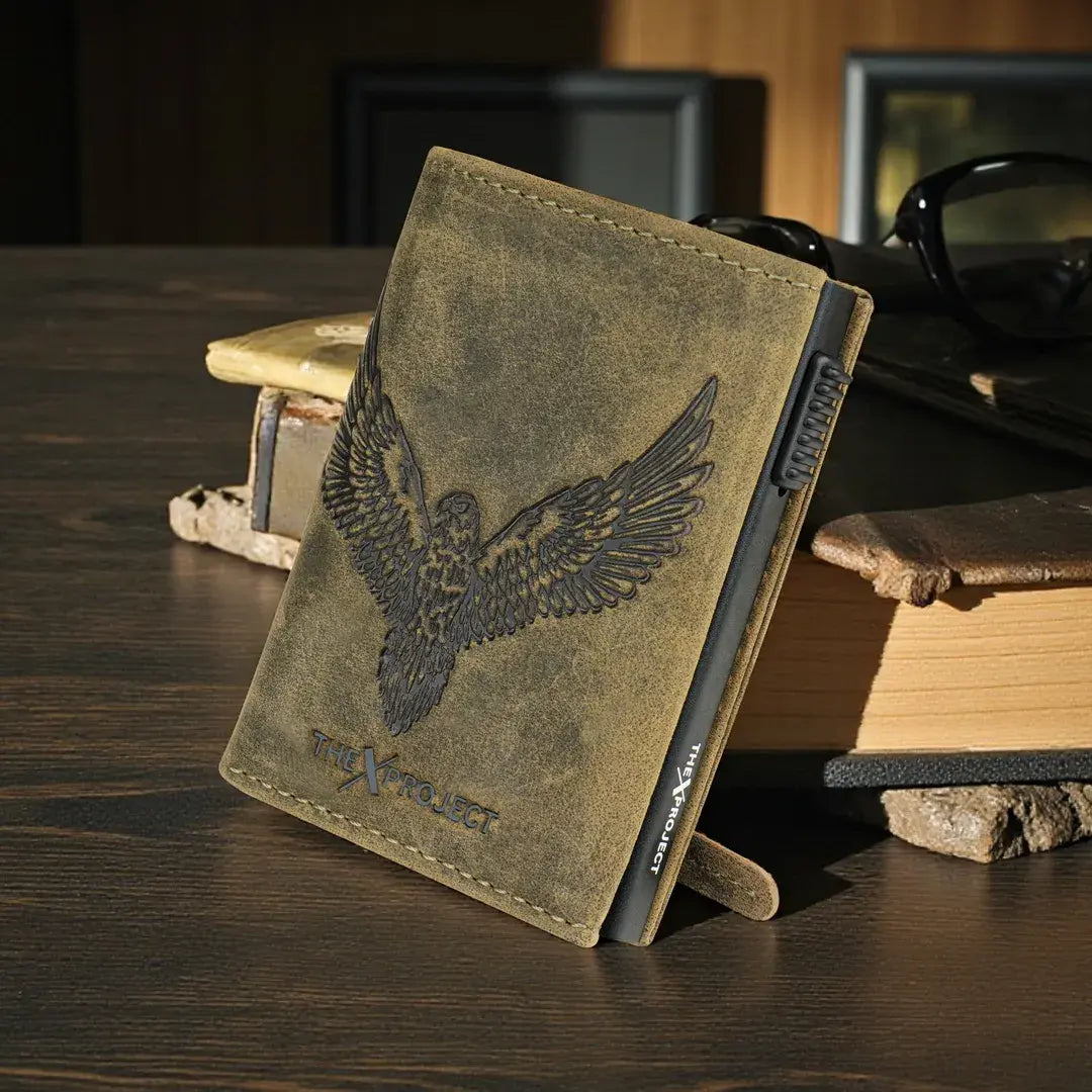 Premium Wildlife Series RFID-Protected Genuine Leather Wallet