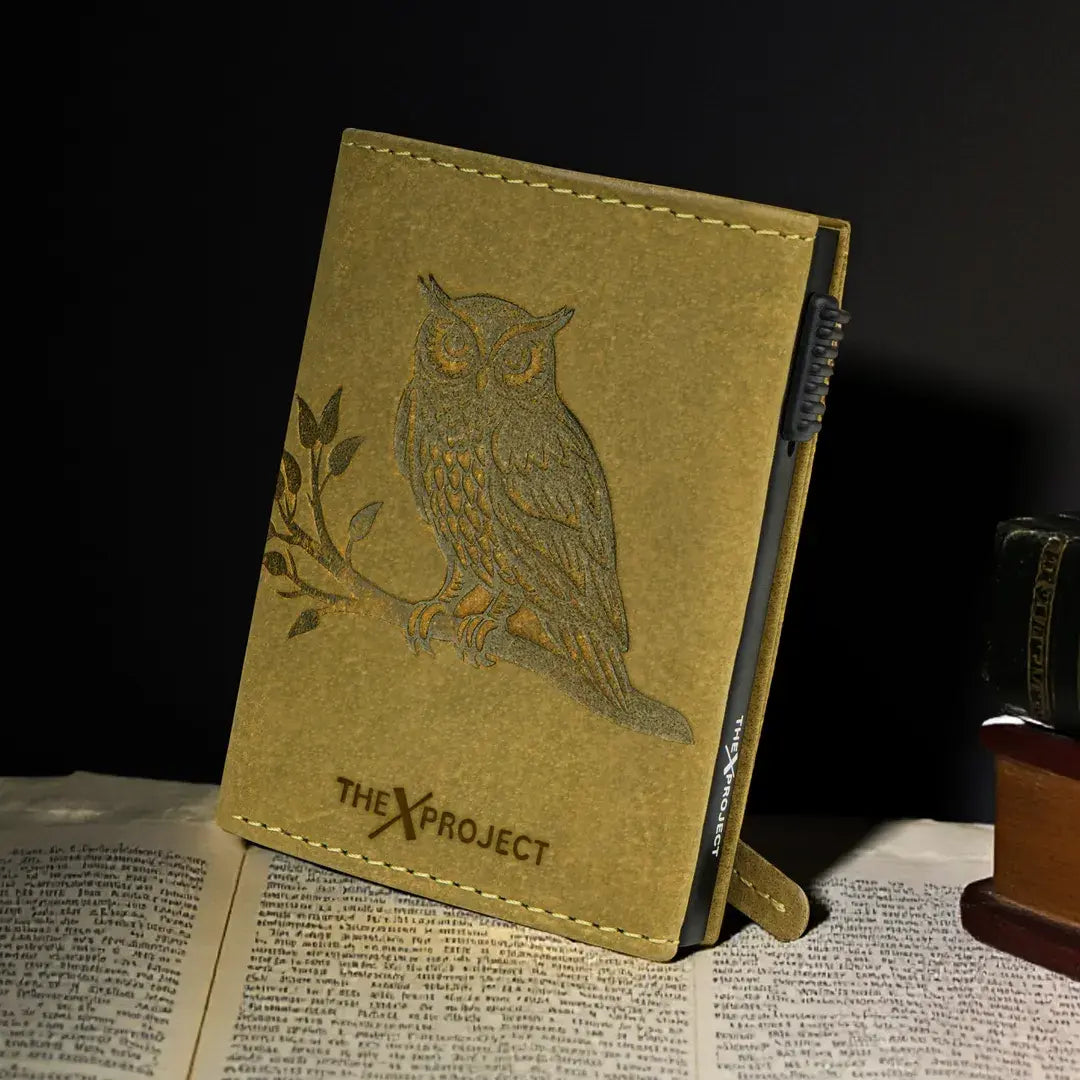Premium Wildlife Series RFID-Protected Genuine Leather Wallet