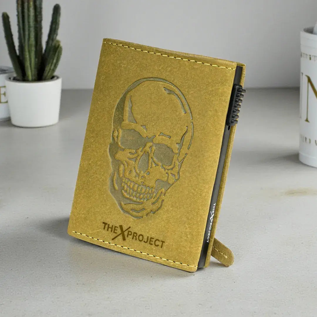 Premium Wildlife Series RFID-Protected Genuine Leather Wallet