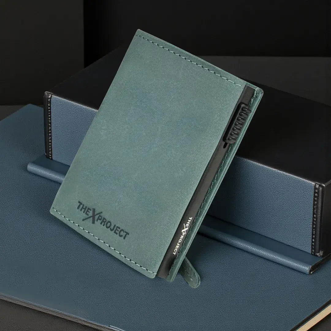 Premium Wildlife Series RFID-Protected Genuine Leather Wallet