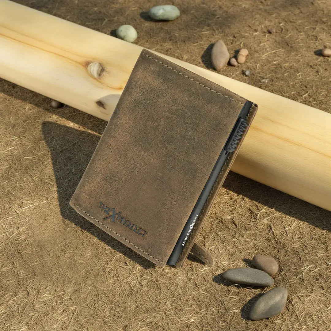 Premium Wildlife Series RFID-Protected Genuine Leather Wallet