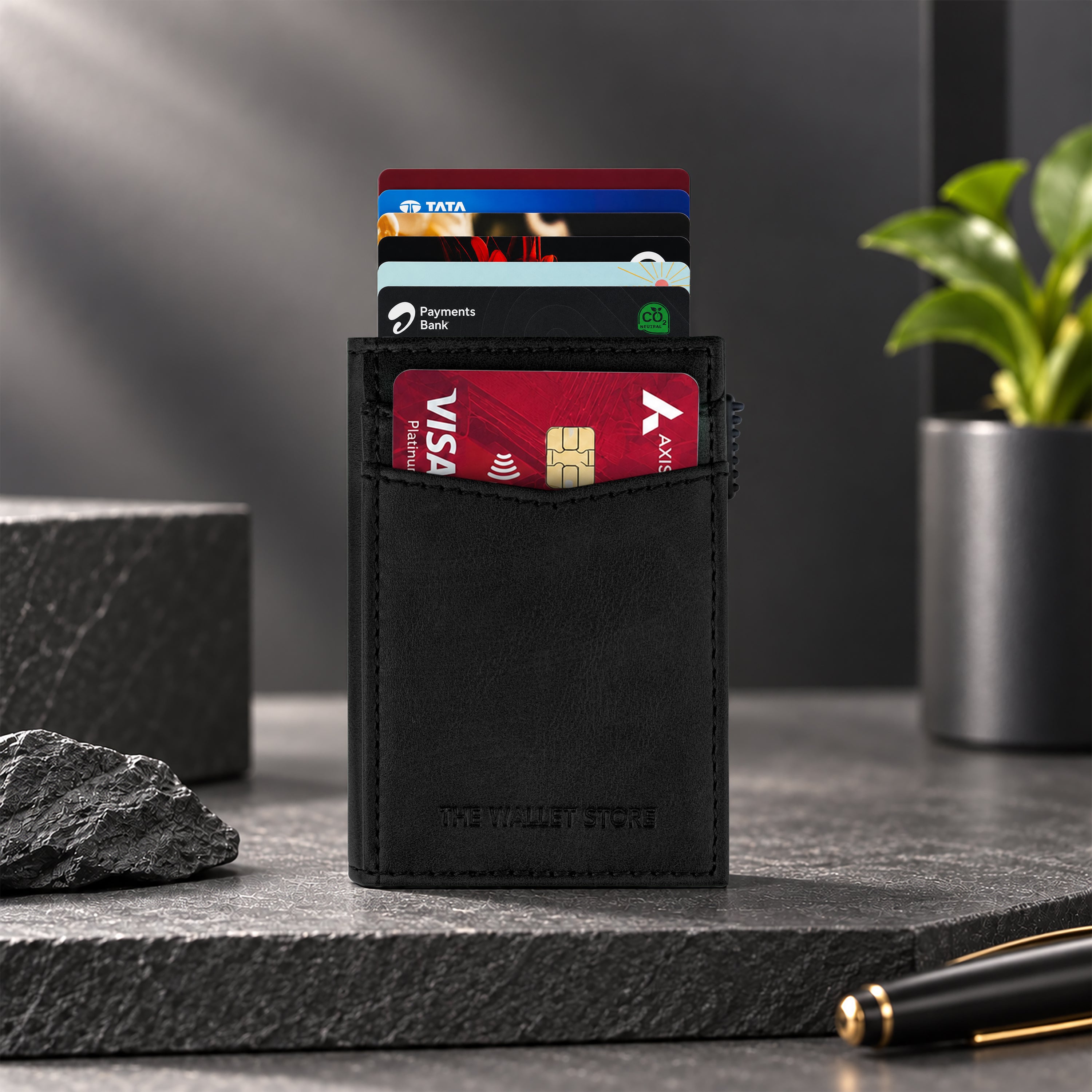 Aero Vault 2.0 RFID Protected Pop-Up Cardholder - Black