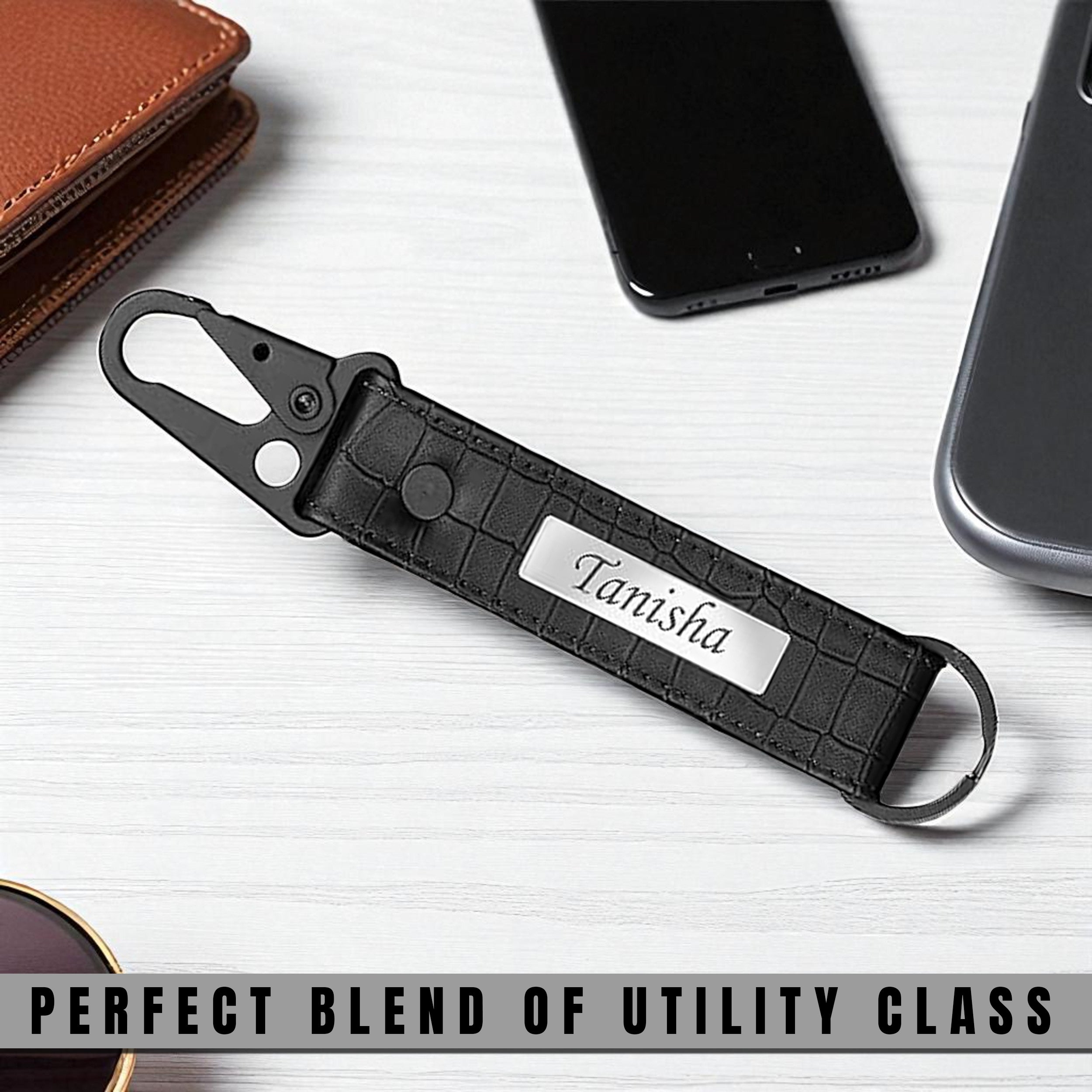Personalized Croco Design Keychain With Name - Black