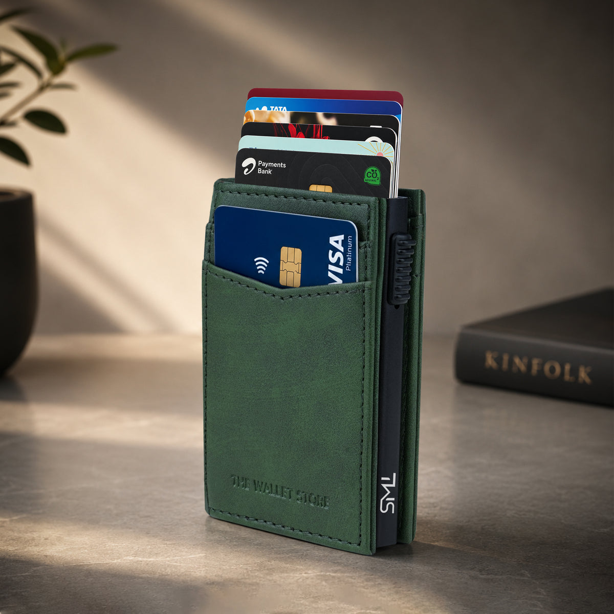 Aero Vault 2.0 RFID Protected Pop-Up Cardholder - Green