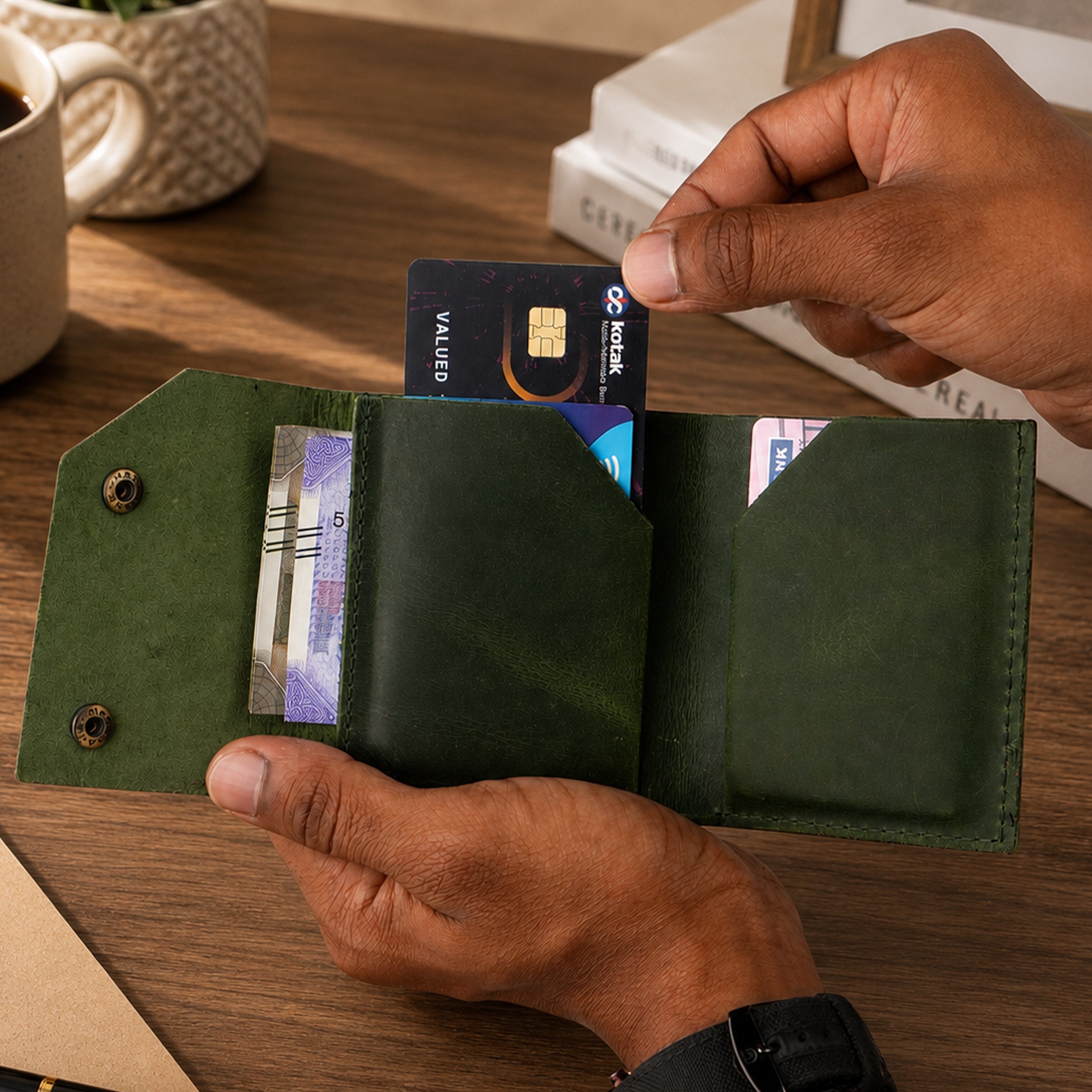 Snapper Minimalist Genuine Leather Wallet - Dark Green