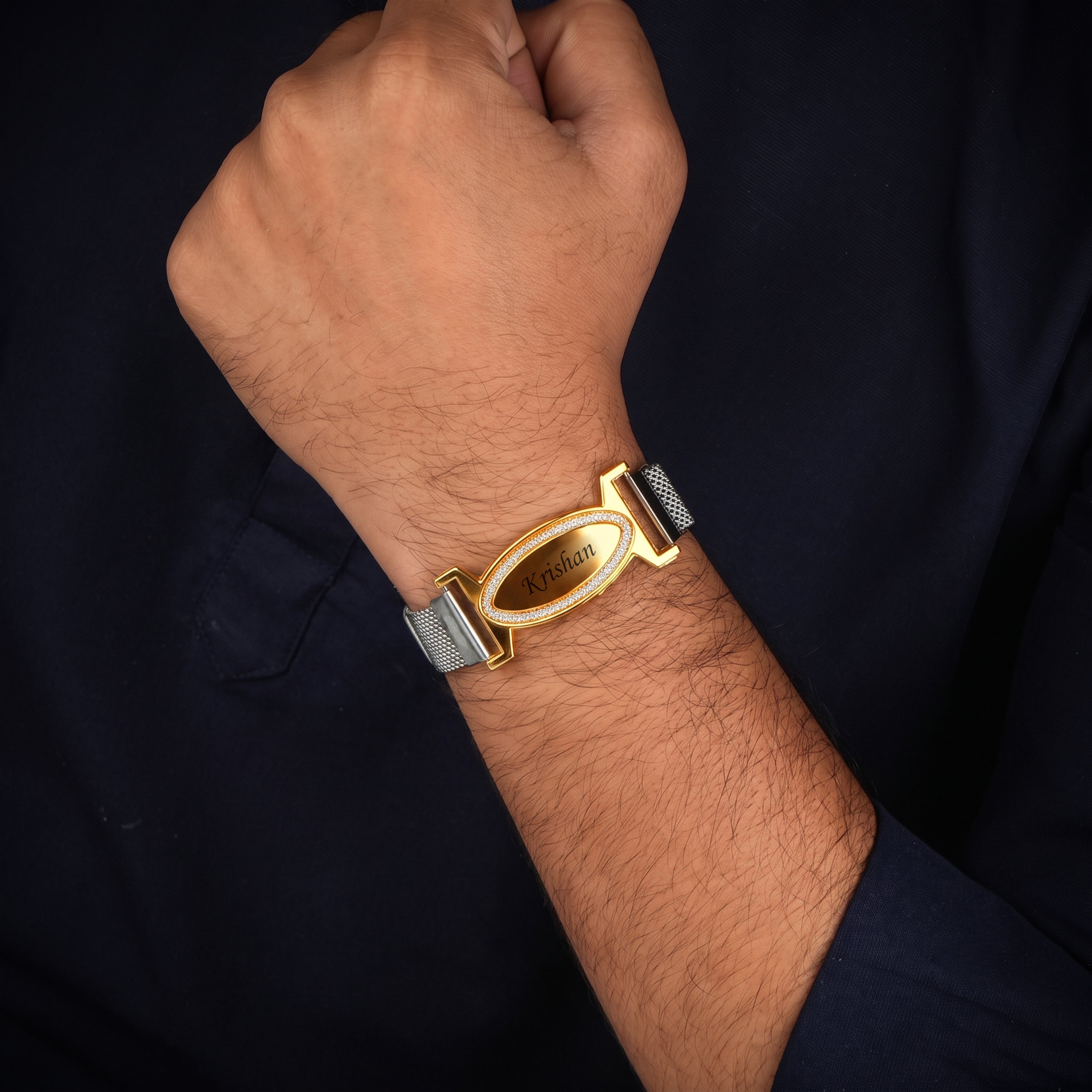 Shahi Bandhan Personalized Bracelet Rakhi With Gift Box