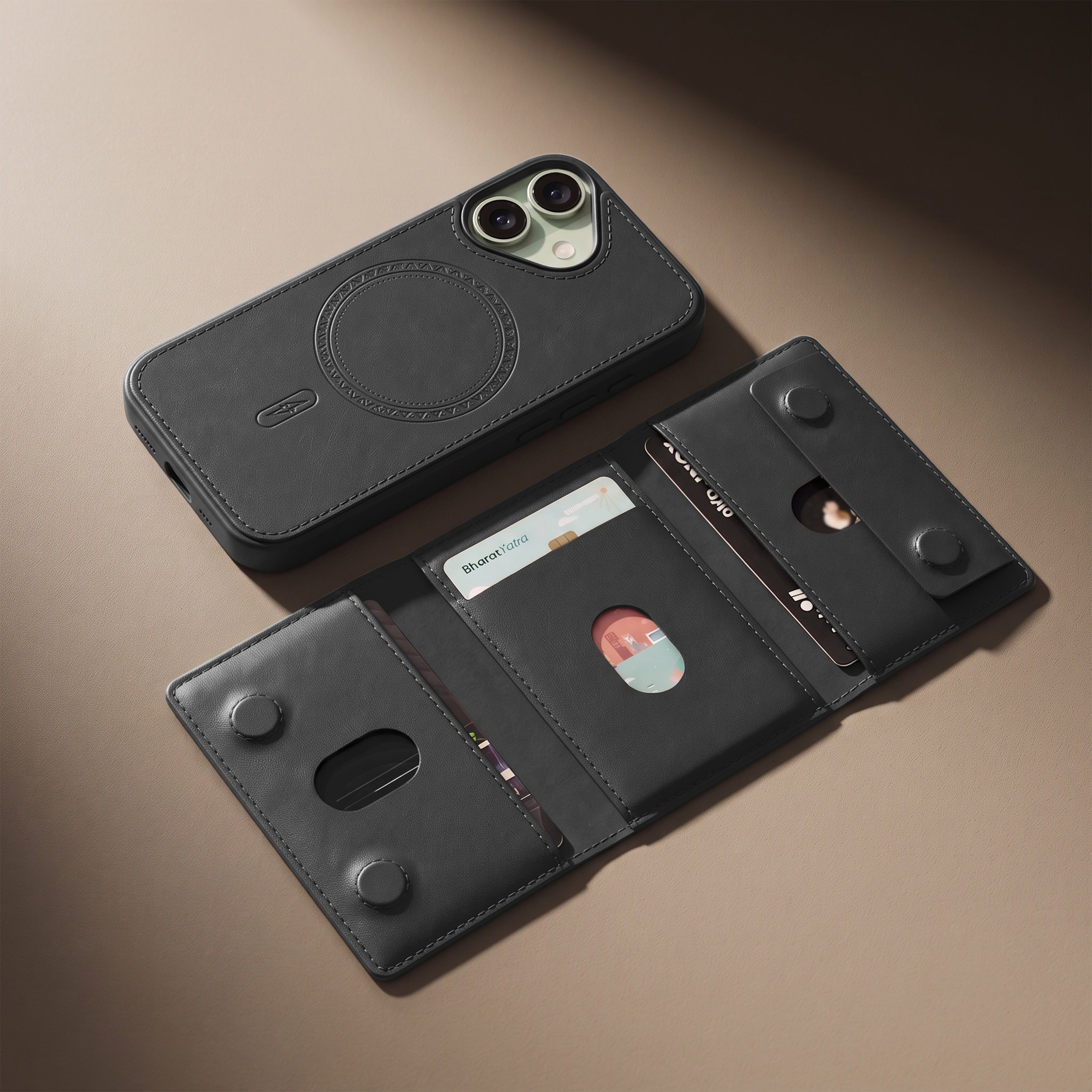 iPhone 16 Magnetic Case with Detachable Cardholder - Black