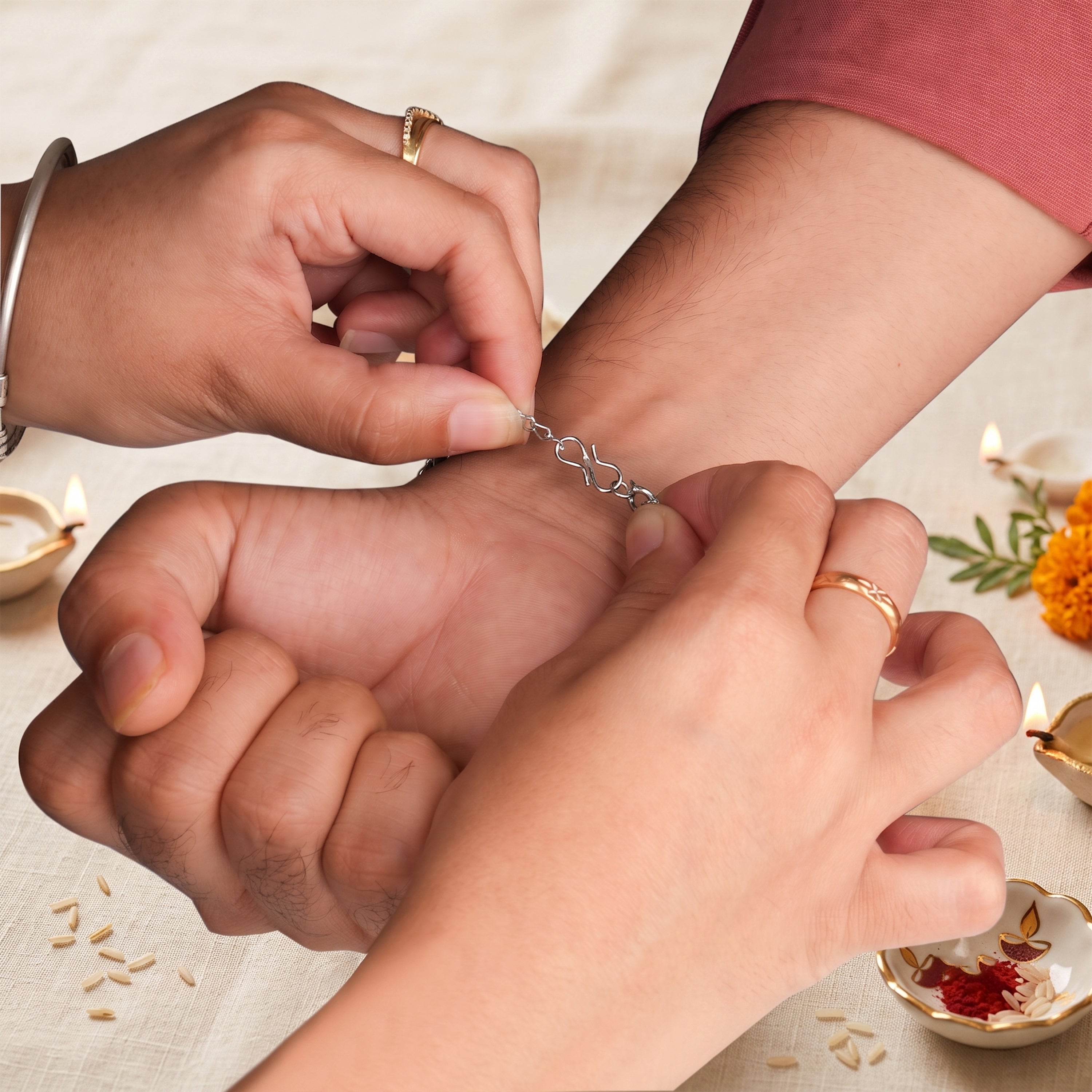 Yaadon Ka Bandhan Personalized Photo Rakhi