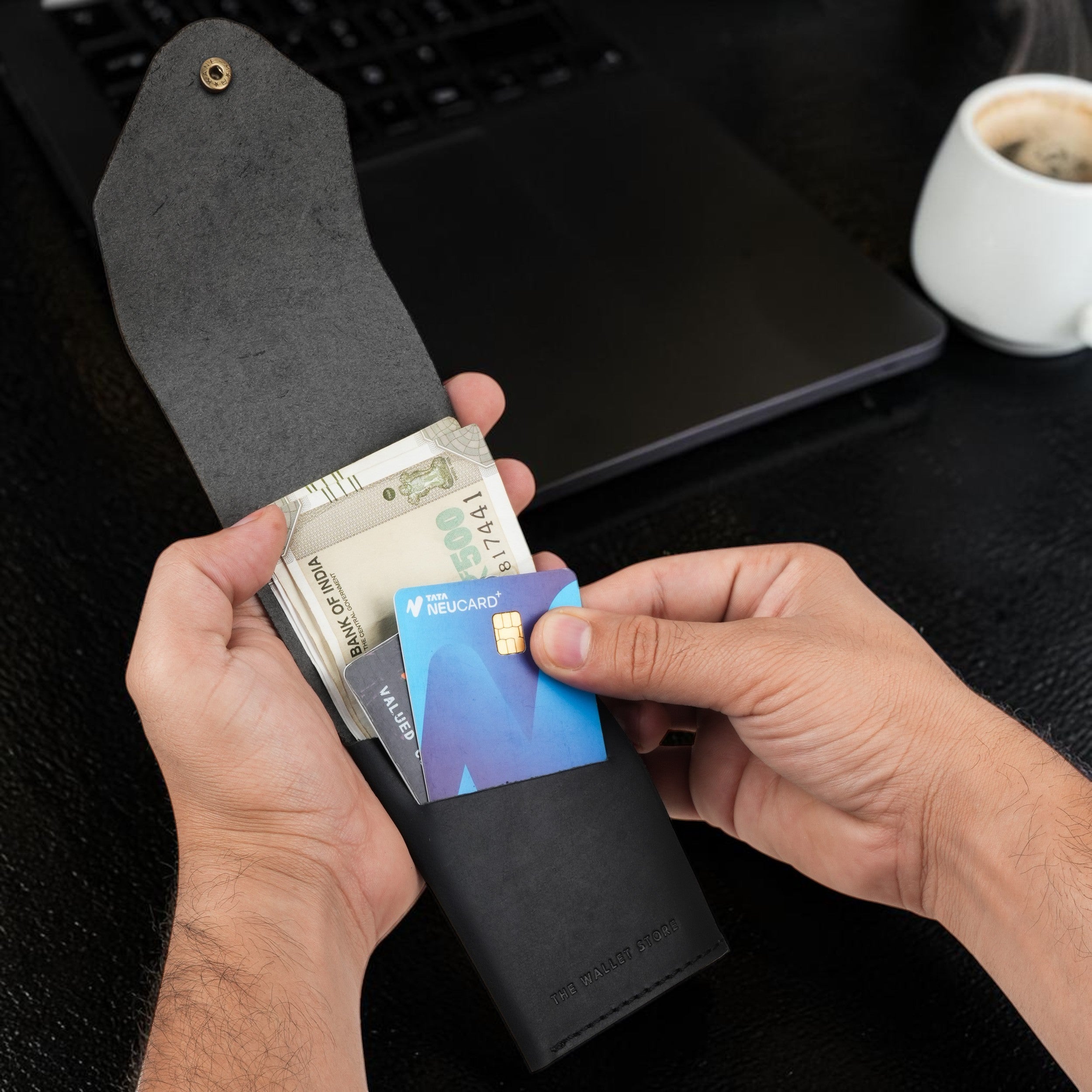 Flip 2.0 Genuine Leather Wallet - Black