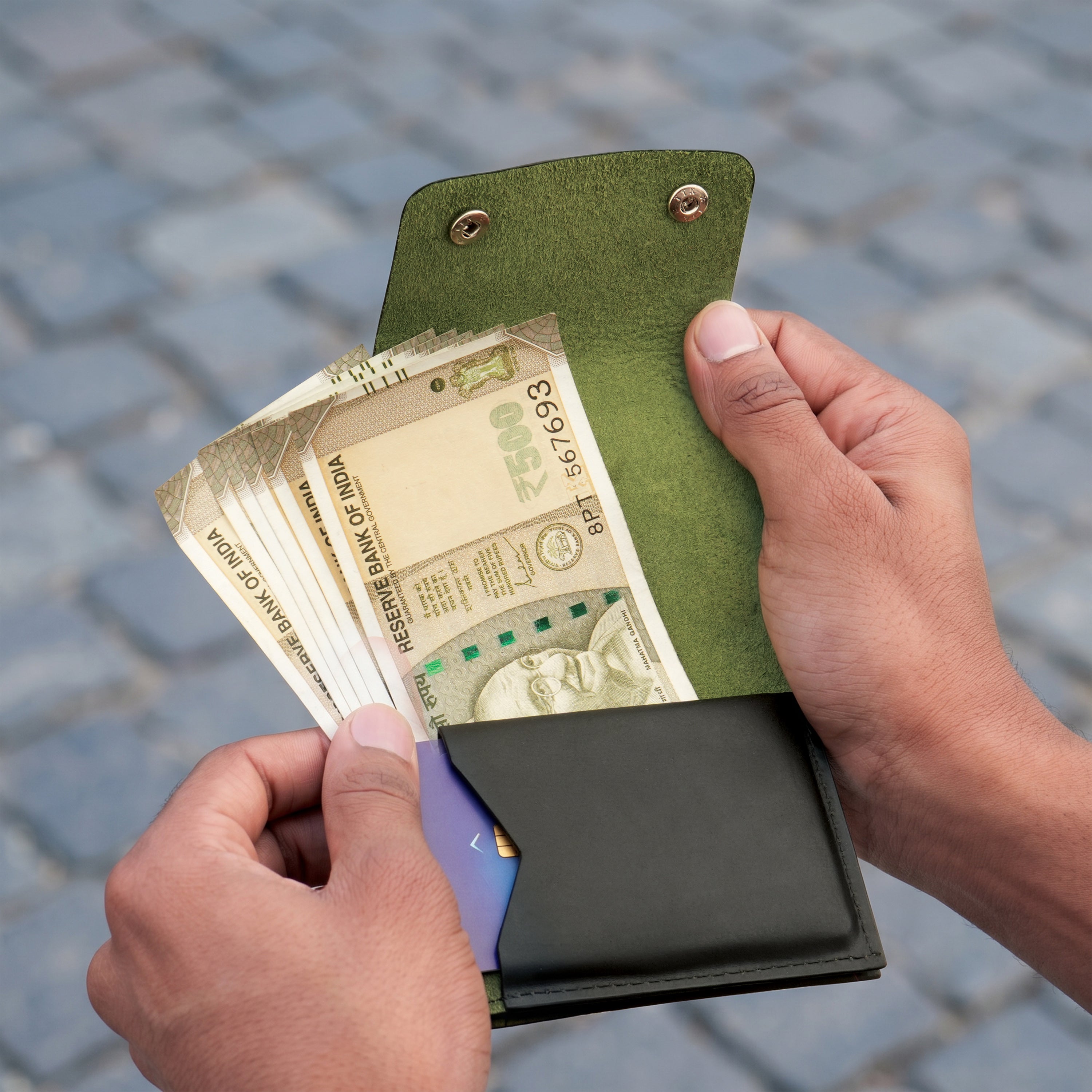 ClickKiss Minimalist Genuine Leather Wallet - Green
