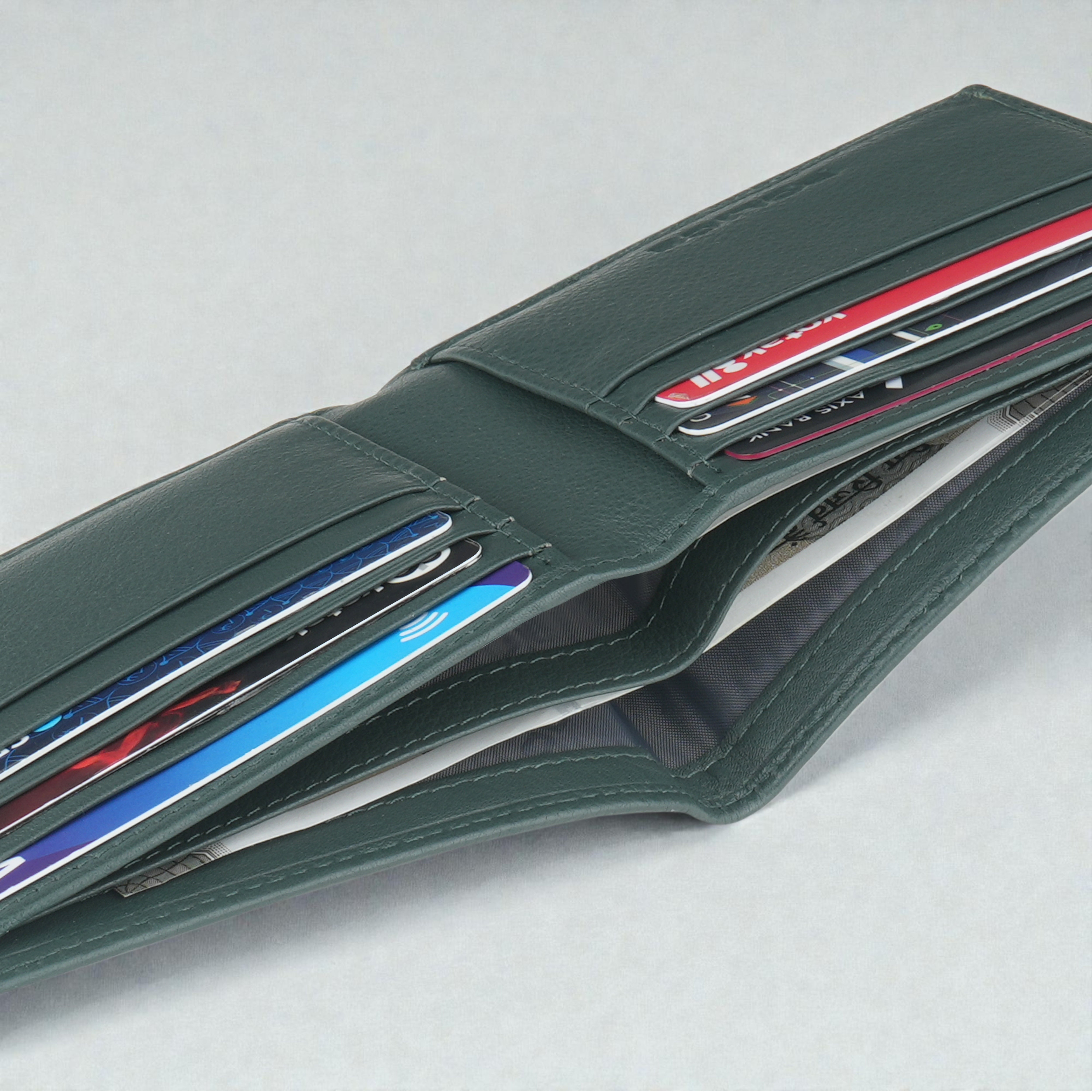 Police Ricco Slim Bi-Fold Leather Wallet - Orlando Green
