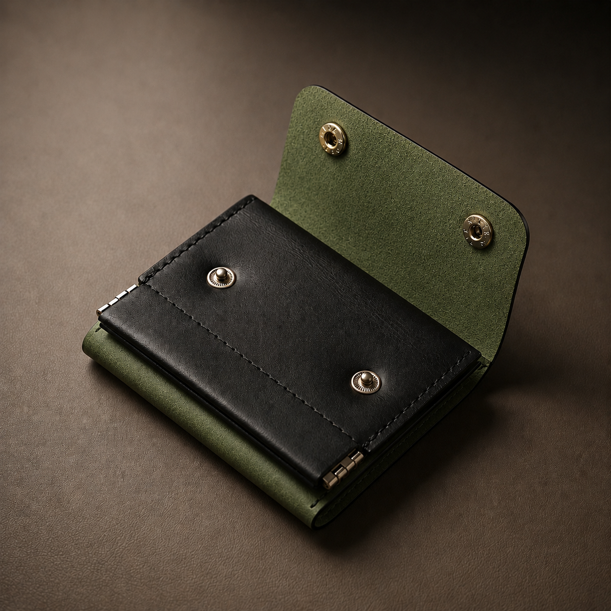 ClickKiss Minimalist Genuine Leather Wallet - Green