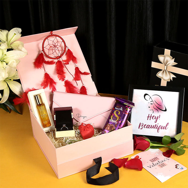 Personalized 7-Day 7-Utility Gift Hamper For Women