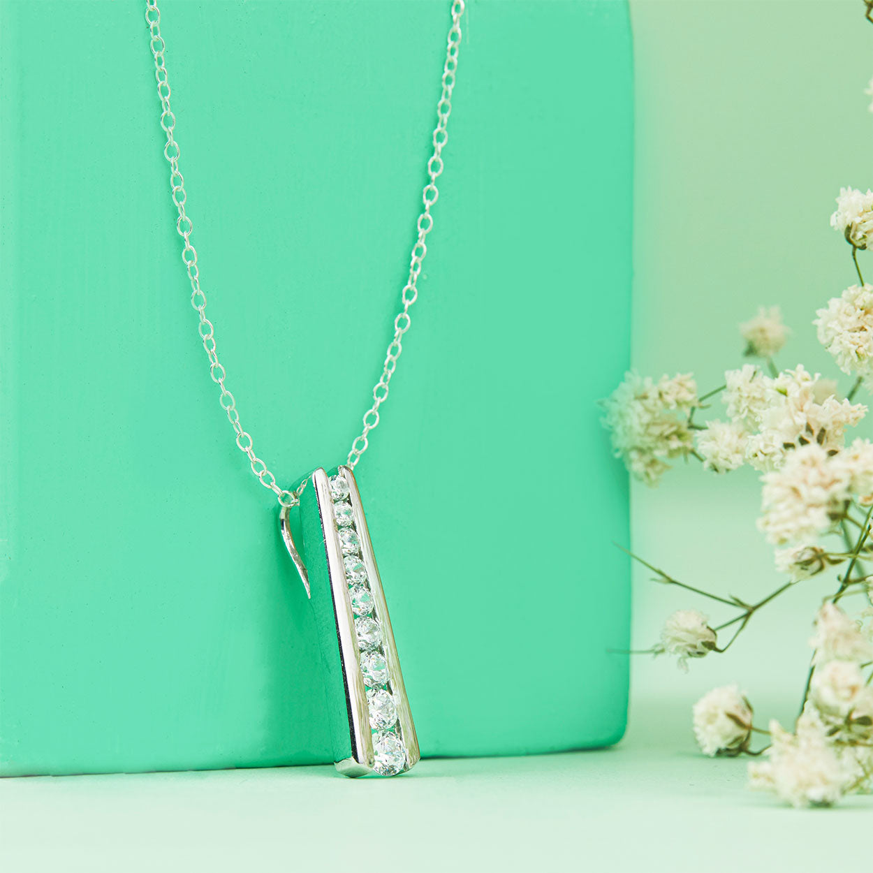 Hazel Silver Studded Pendant
