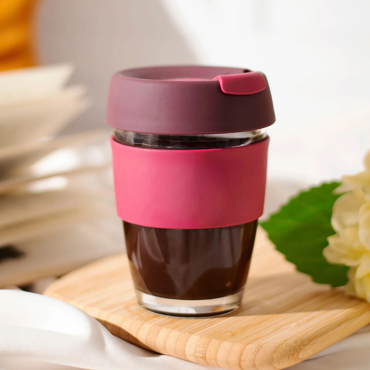 Borosilicate Glass Brew Cup With Silicone Grip & Lid